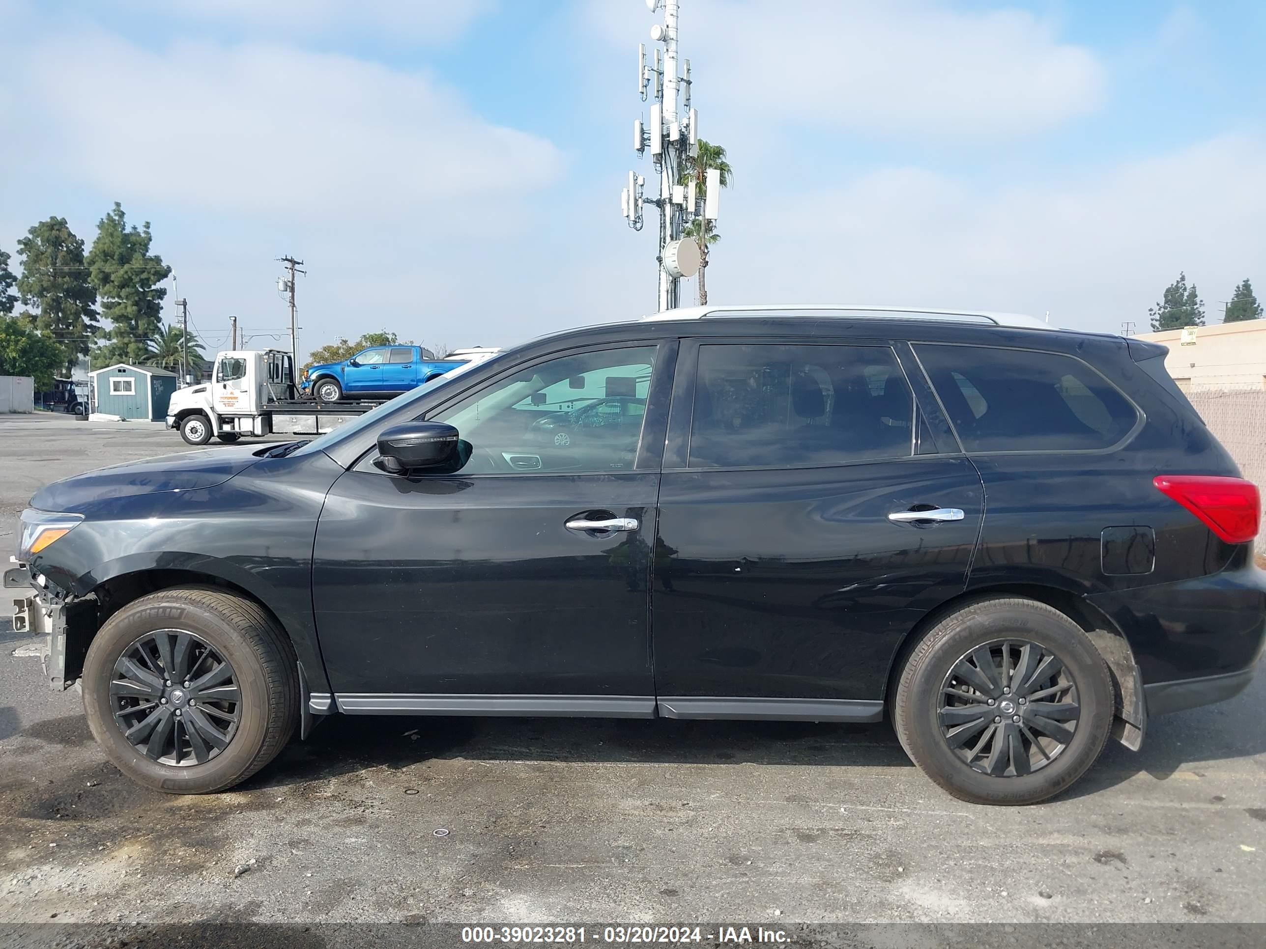 Photo 14 VIN: 5N1DR2MN4HC630716 - NISSAN PATHFINDER 