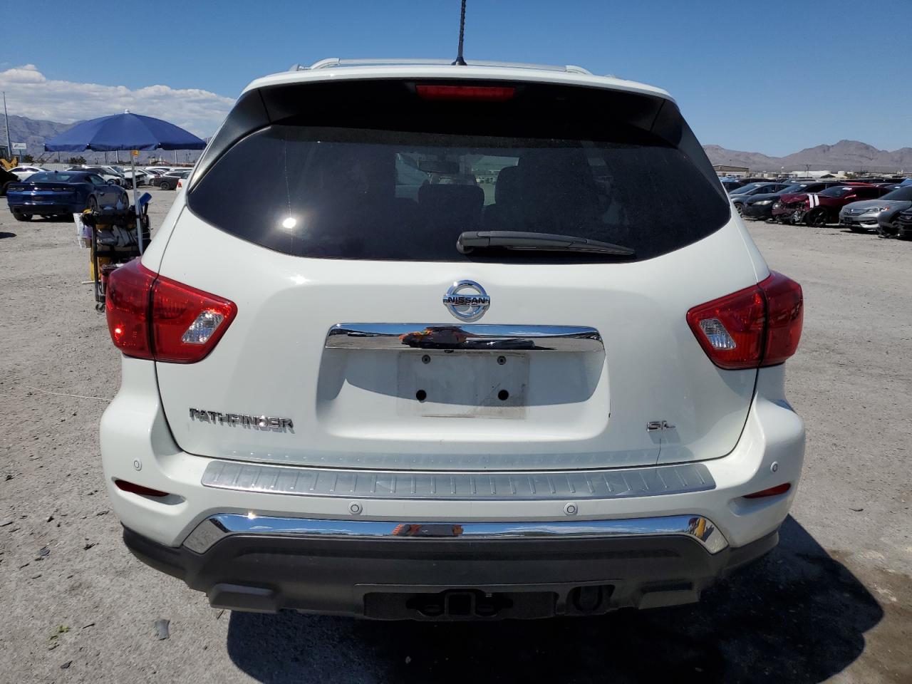 Photo 5 VIN: 5N1DR2MN4HC697283 - NISSAN PATHFINDER 