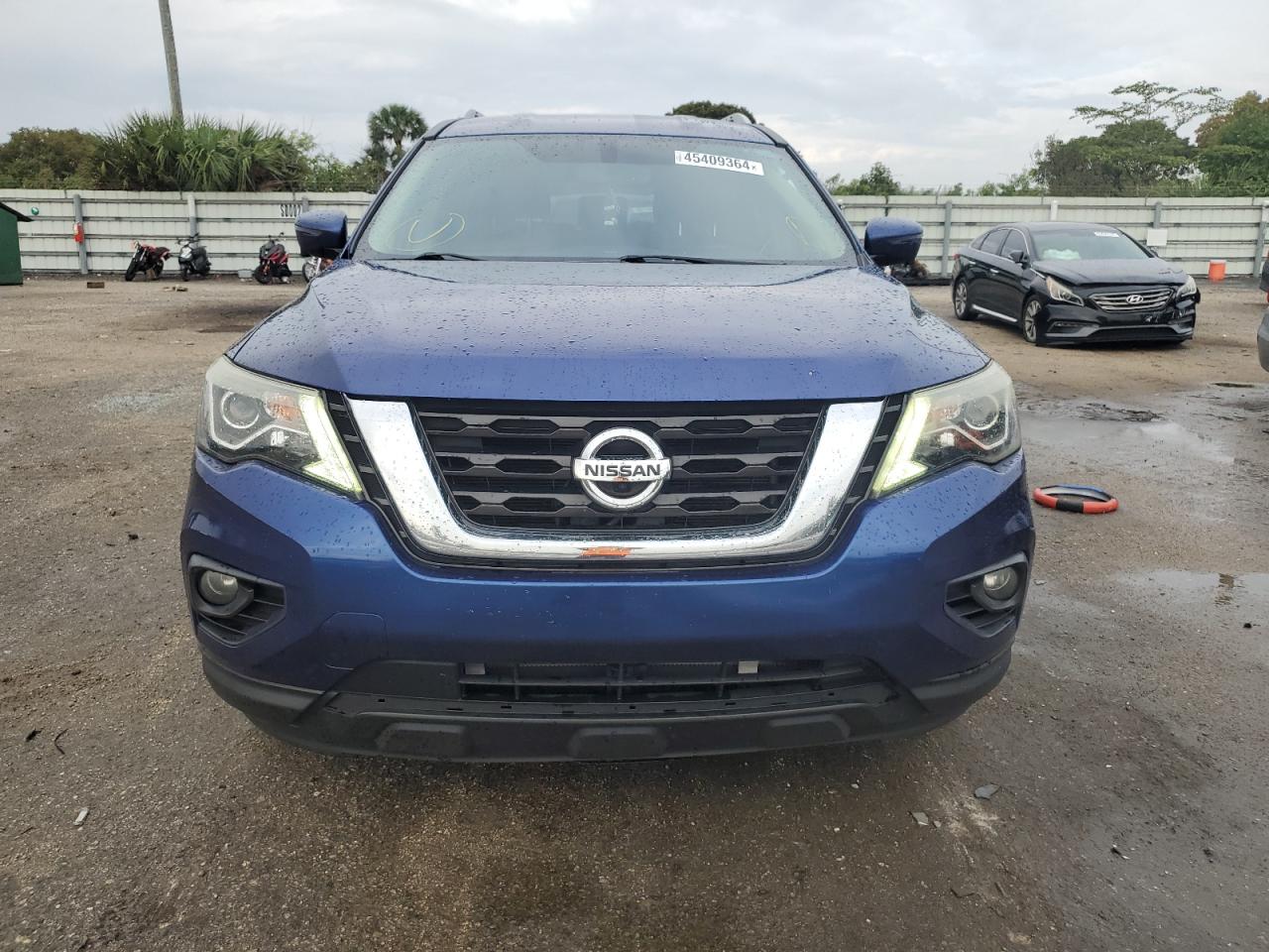 Photo 4 VIN: 5N1DR2MN5HC668648 - NISSAN PATHFINDER 