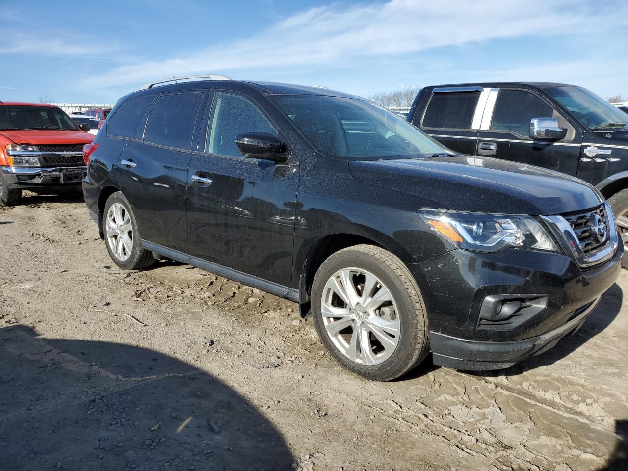 Photo 3 VIN: 5N1DR2MN5JC620170 - NISSAN PATHFINDER 