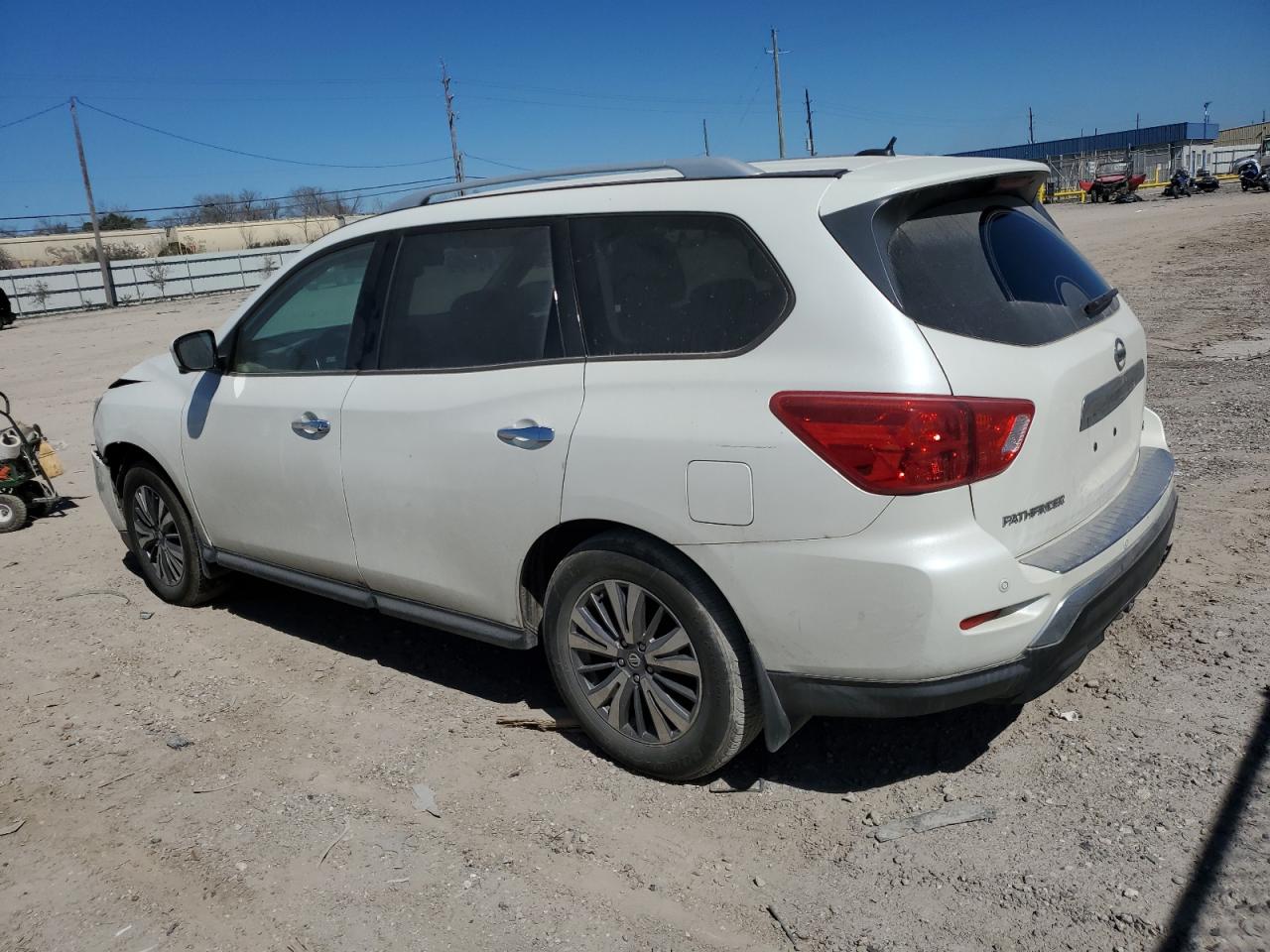 Photo 1 VIN: 5N1DR2MN6HC627607 - NISSAN PATHFINDER 