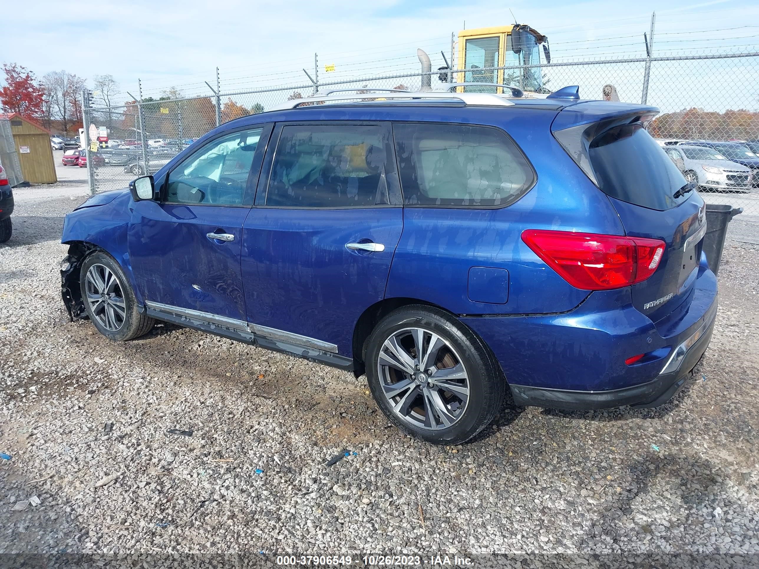 Photo 2 VIN: 5N1DR2MNXKC649696 - NISSAN PATHFINDER 