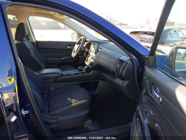 Photo 4 VIN: 5N1DR3BB1NC217923 - NISSAN PATHFINDER 