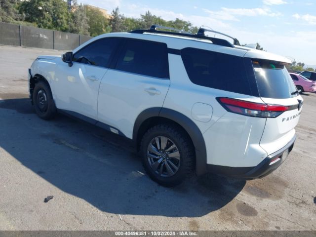 Photo 2 VIN: 5N1DR3BC6NC246374 - NISSAN PATHFINDER 