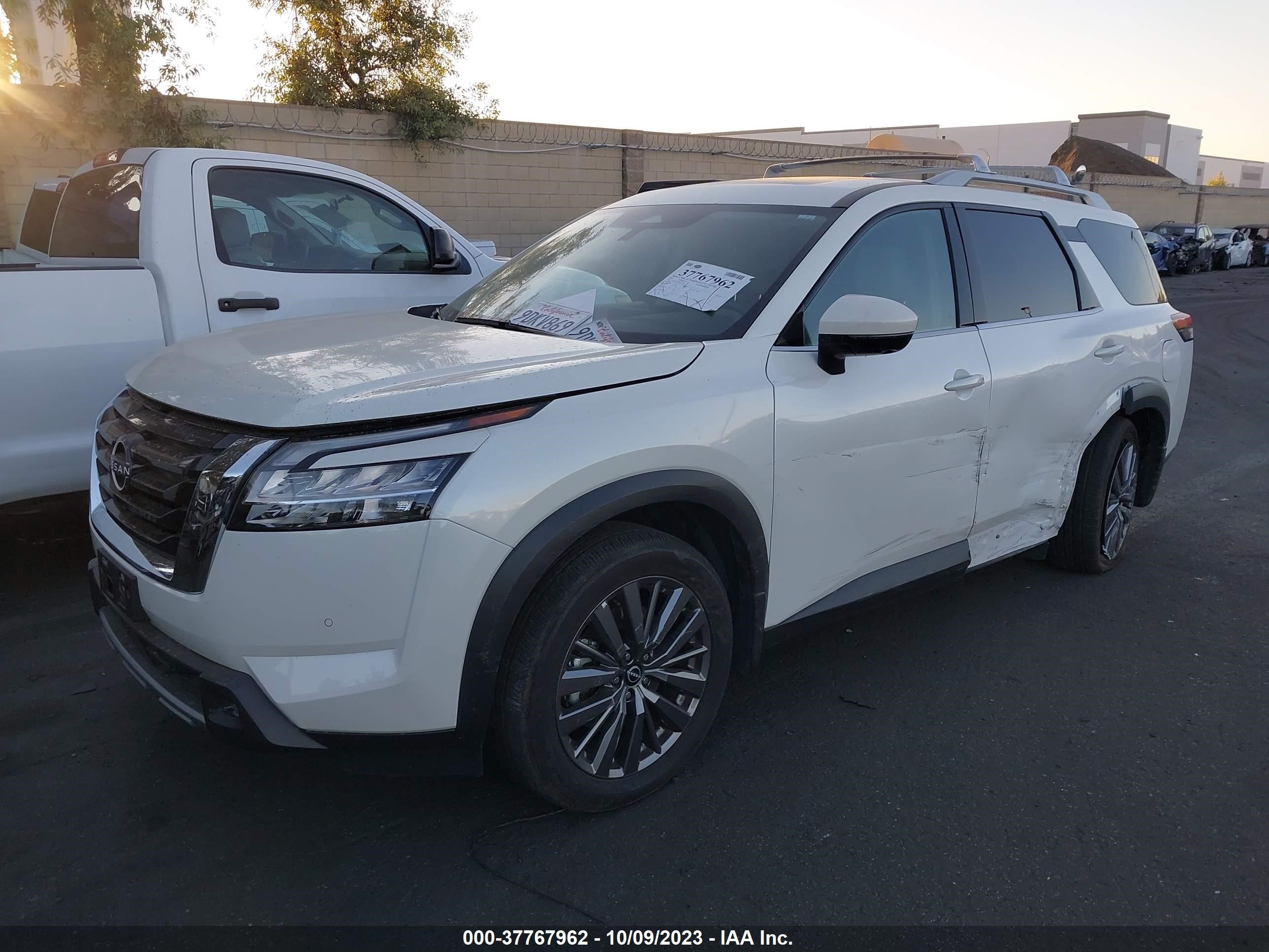 Photo 1 VIN: 5N1DR3CB5NC272194 - NISSAN PATHFINDER 