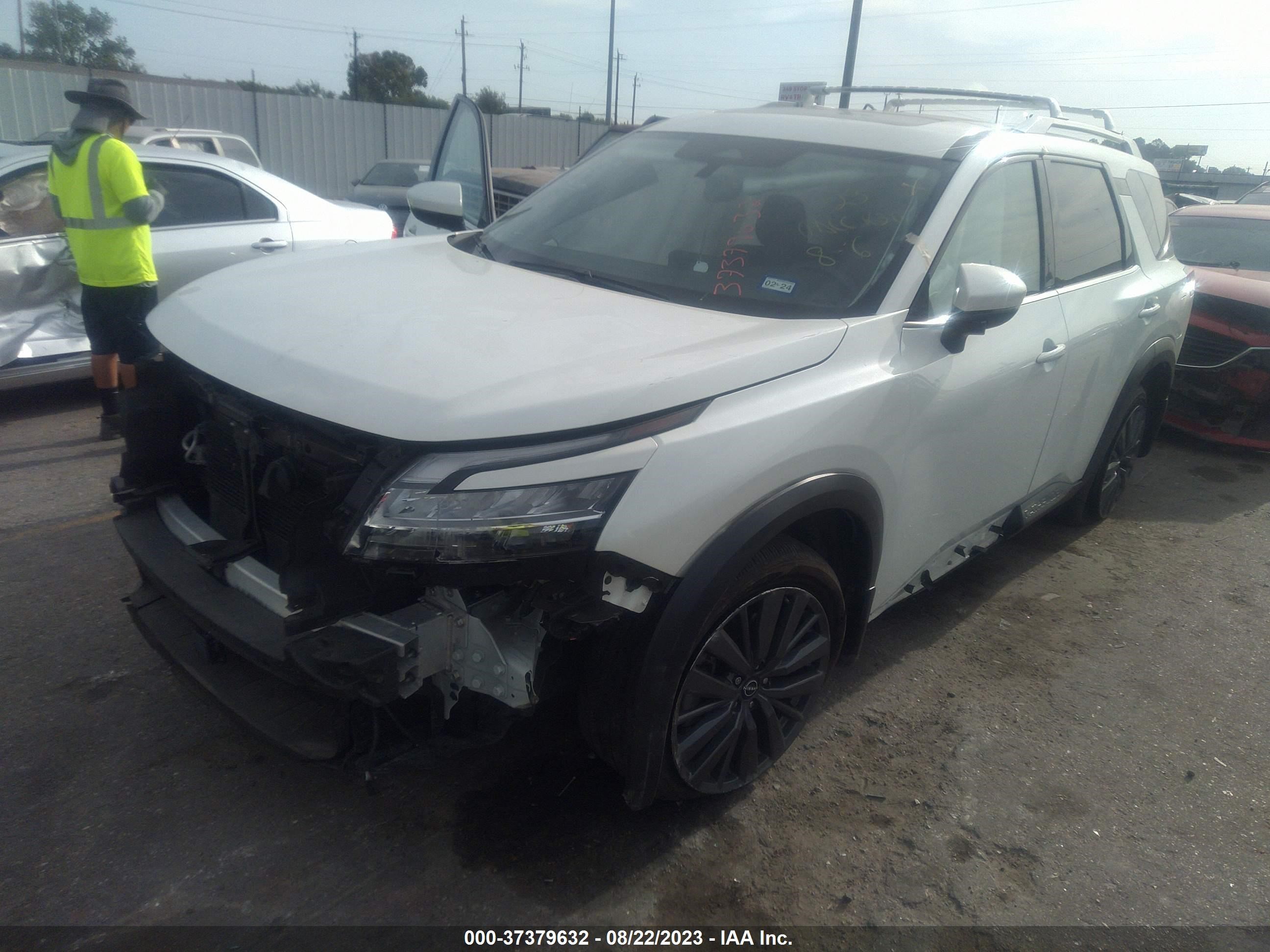 Photo 1 VIN: 5N1DR3CB6NC232142 - NISSAN PATHFINDER 