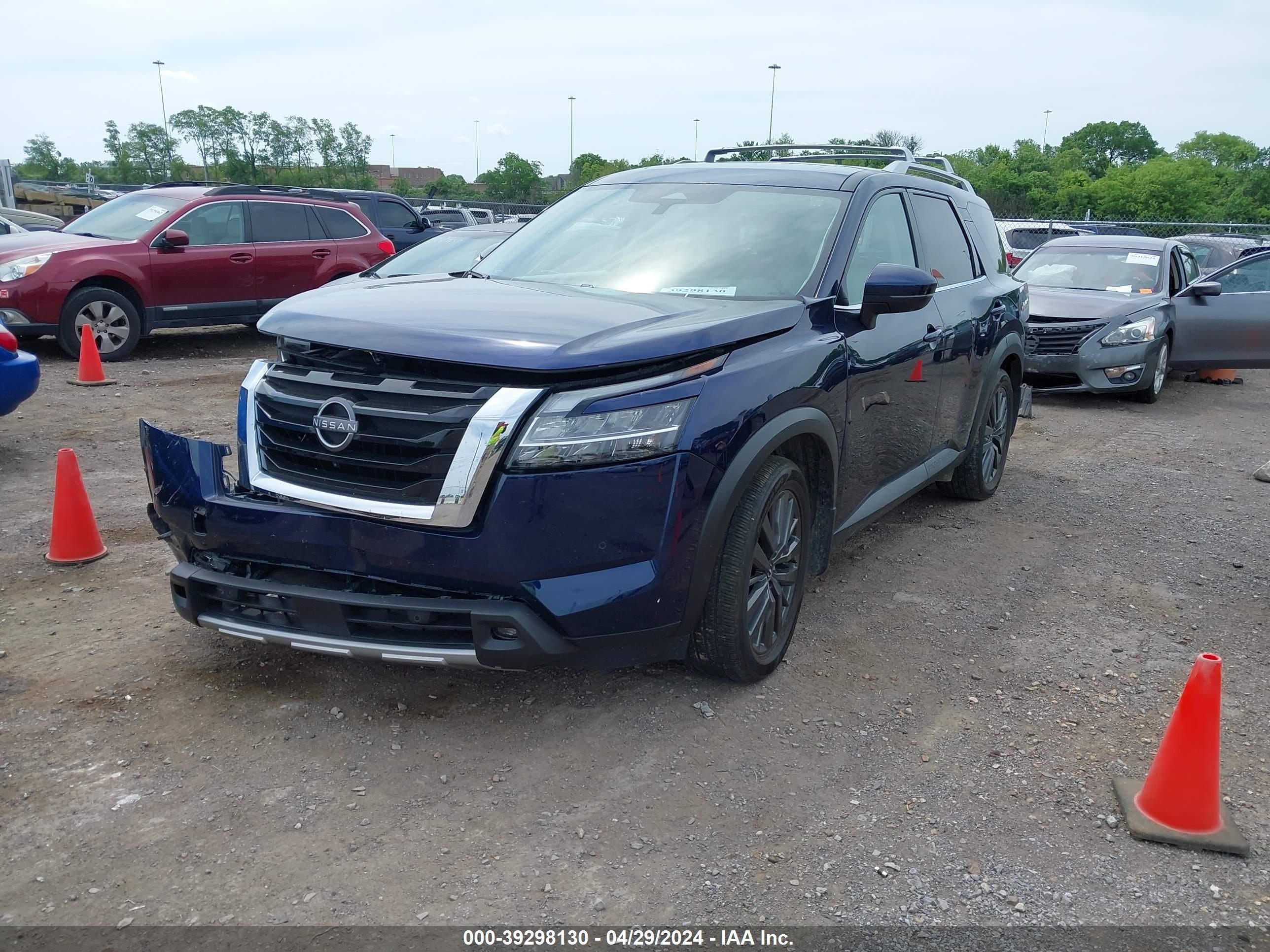 Photo 1 VIN: 5N1DR3CB8NC227282 - NISSAN PATHFINDER 