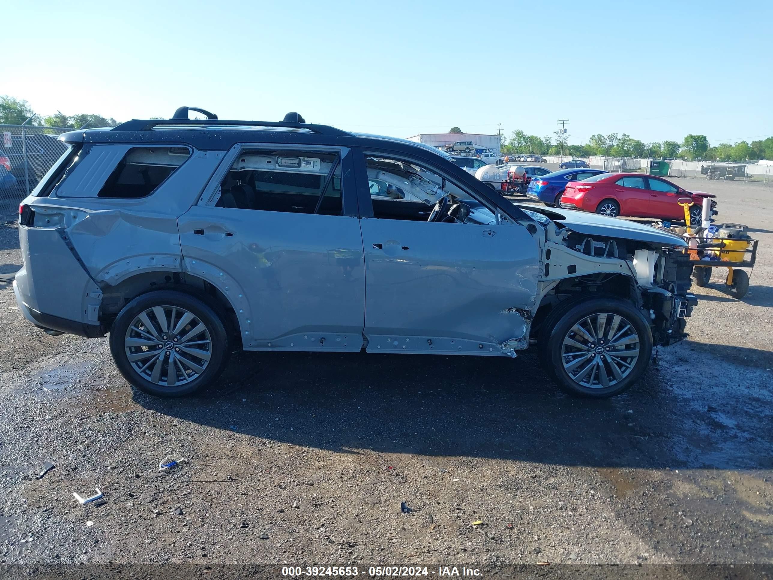 Photo 5 VIN: 5N1DR3CBXNC235092 - NISSAN PATHFINDER 