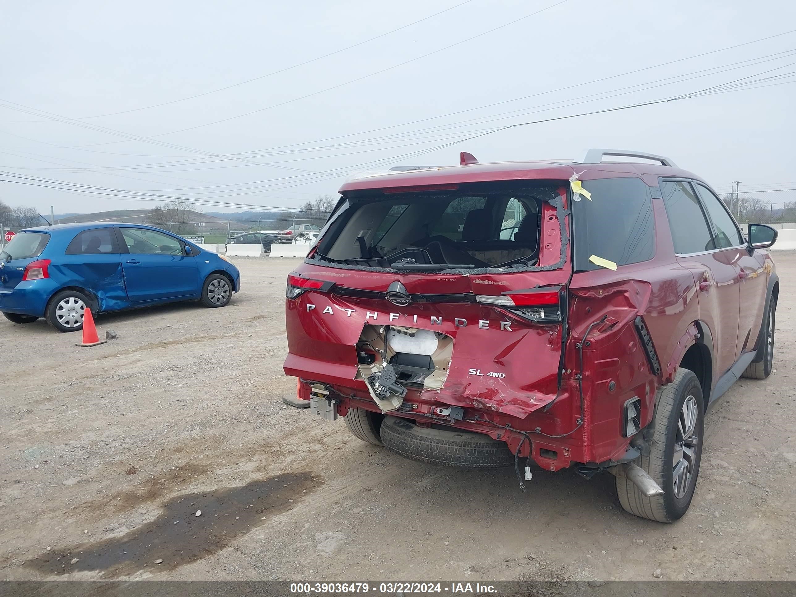 Photo 16 VIN: 5N1DR3CC8NC268942 - NISSAN PATHFINDER 