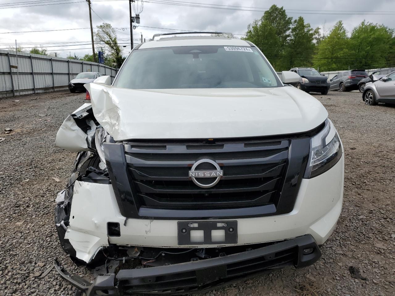 Photo 4 VIN: 5N1DR3CD8PC263333 - NISSAN PATHFINDER 