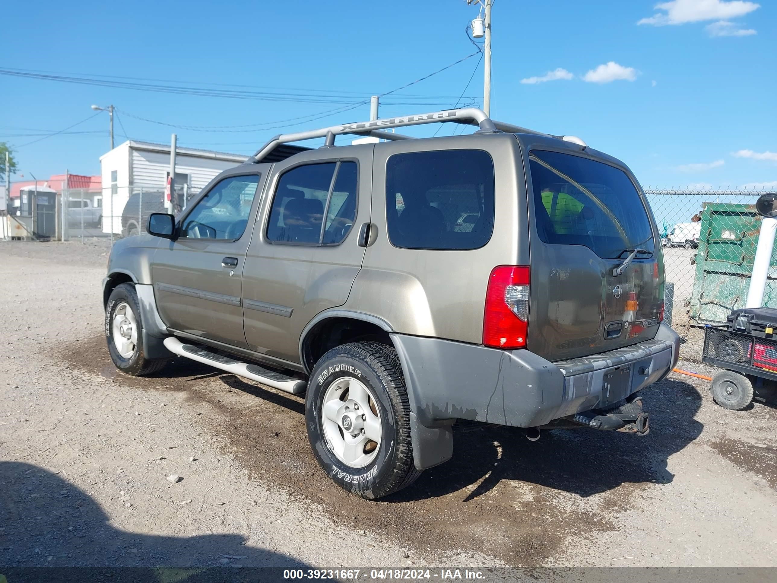 Photo 2 VIN: 5N1ED28T01C592645 - NISSAN XTERRA 