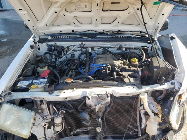 Photo 11 VIN: 5N1ED28T11C581752 - NISSAN XTERRA 