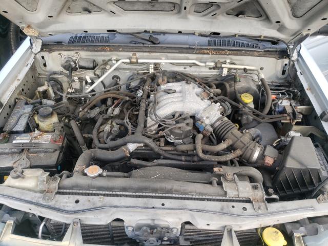 Photo 6 VIN: 5N1ED28T12C551698 - NISSAN XTERRA XE 