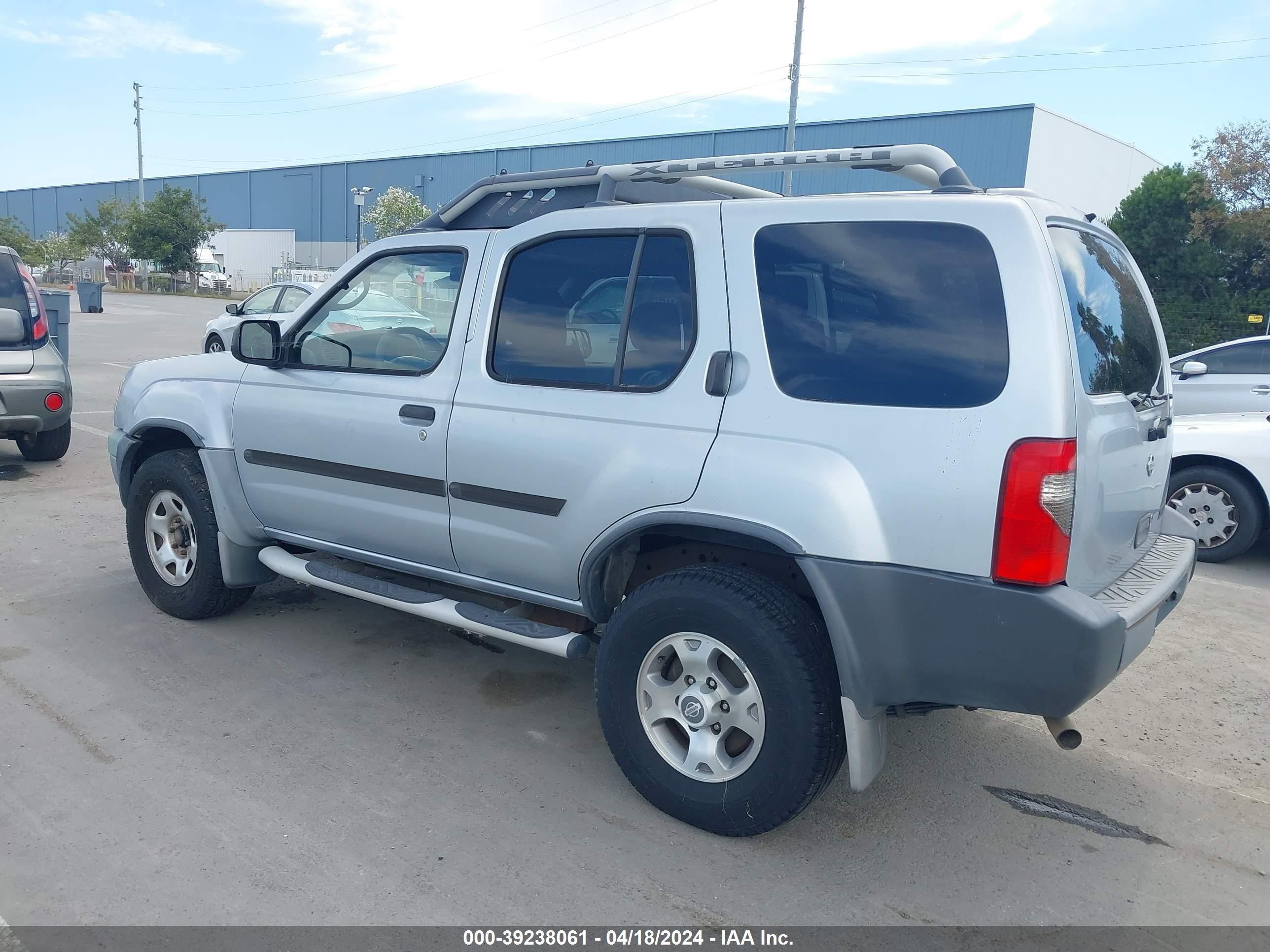 Photo 2 VIN: 5N1ED28T21C541275 - NISSAN XTERRA 