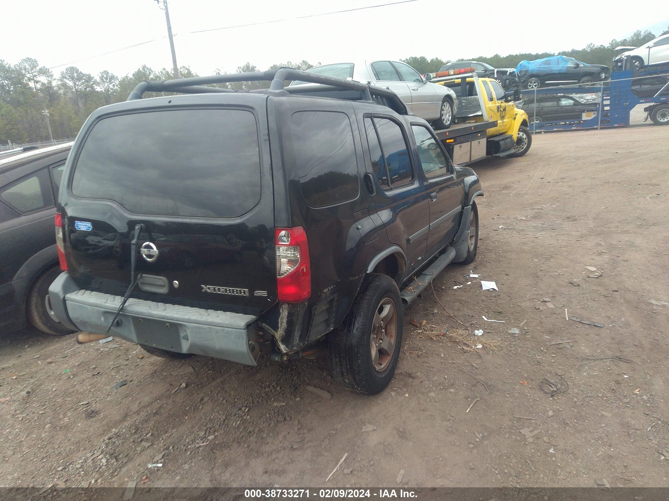 Photo 3 VIN: 5N1ED28T42C598689 - NISSAN XTERRA 