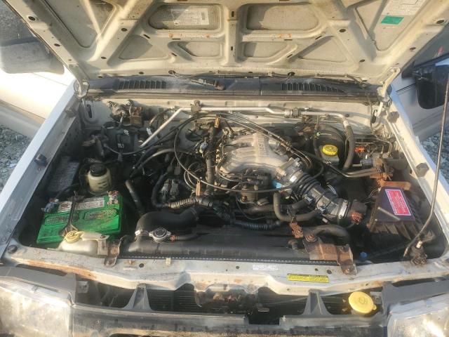 Photo 11 VIN: 5N1ED28T51C507377 - NISSAN XTERRA XE 