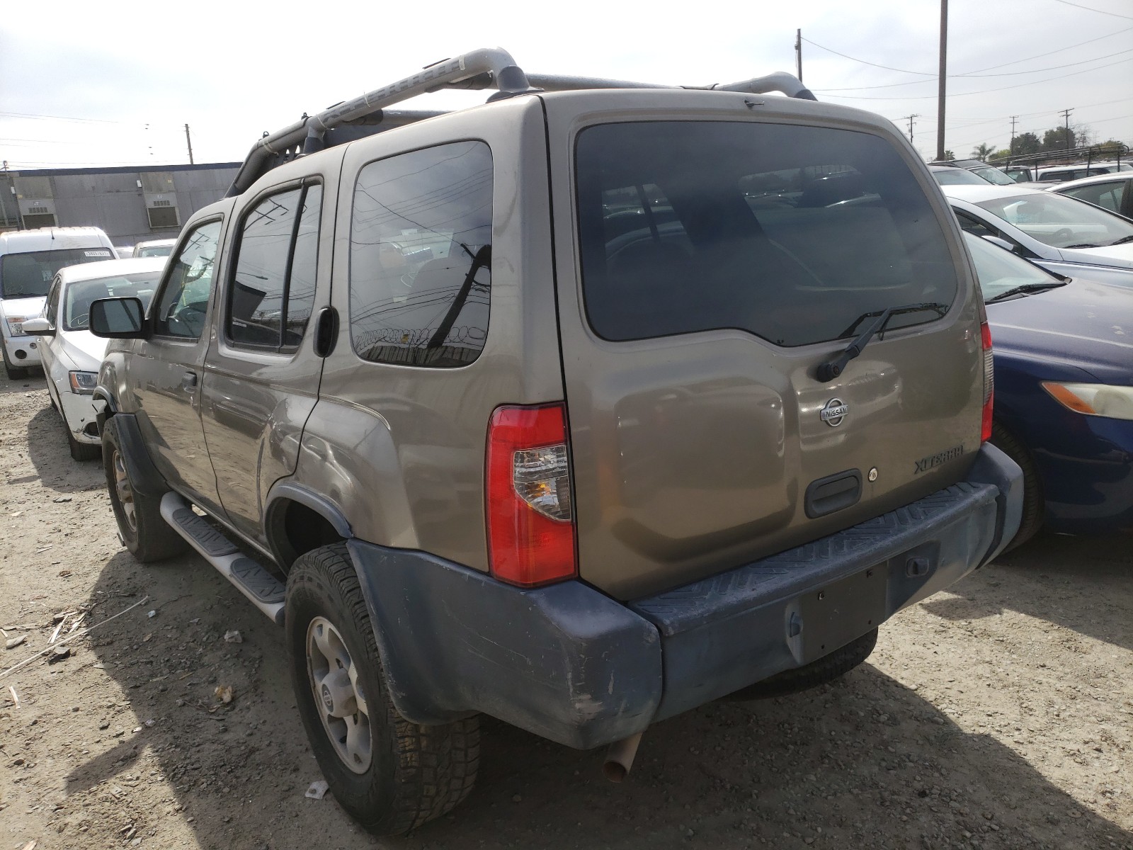 Photo 2 VIN: 5N1ED28T51C507699 - NISSAN XTERRA XE 