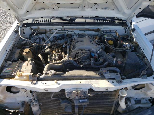 Photo 11 VIN: 5N1ED28T52C574885 - NISSAN XTERRA 