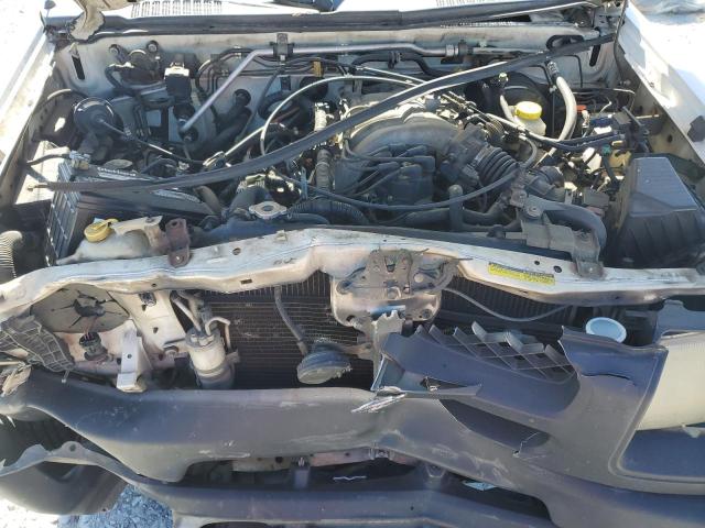 Photo 11 VIN: 5N1ED28T5YC540390 - NISSAN XTERRA 