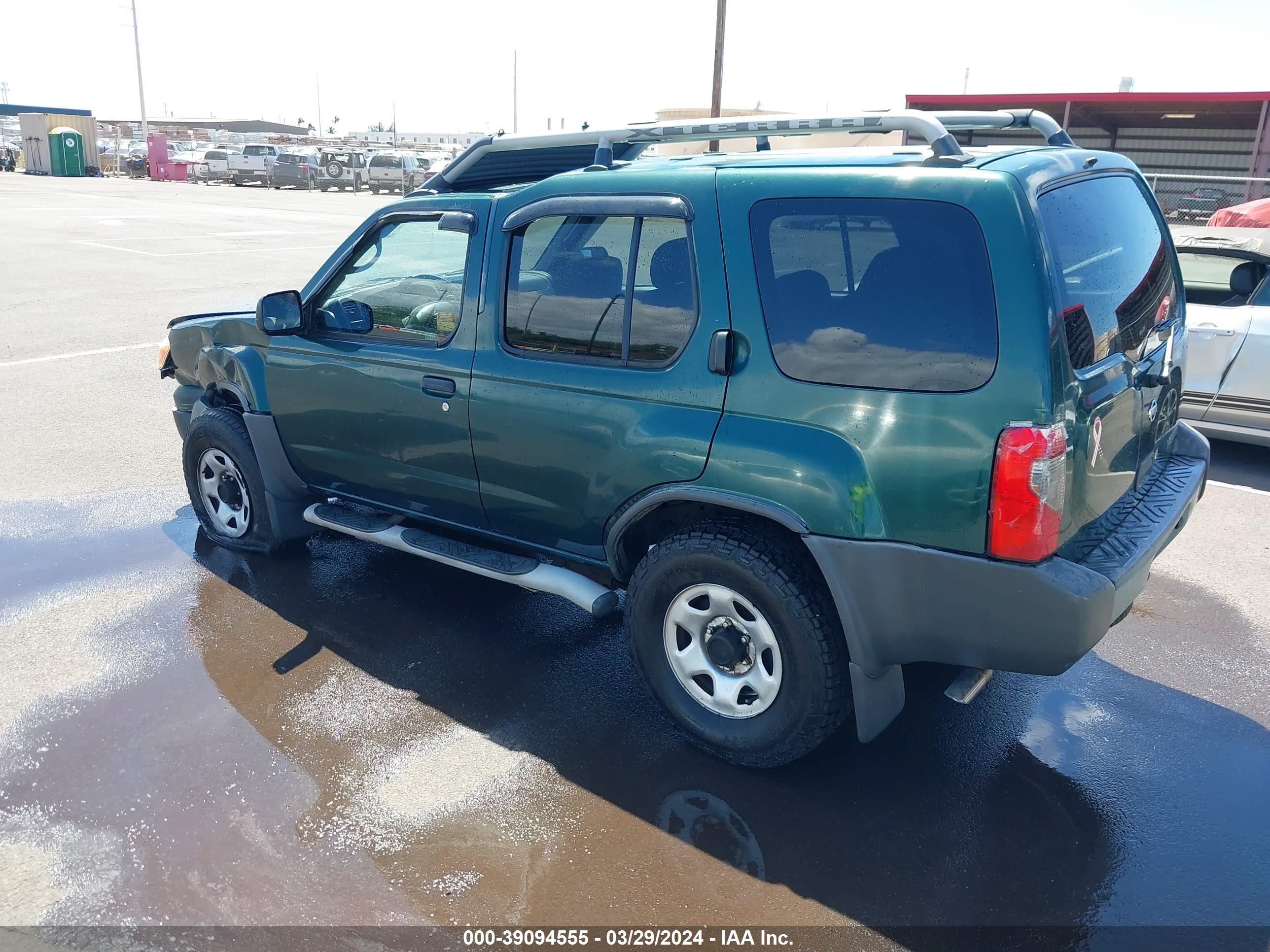 Photo 2 VIN: 5N1ED28T61C506190 - NISSAN XTERRA 