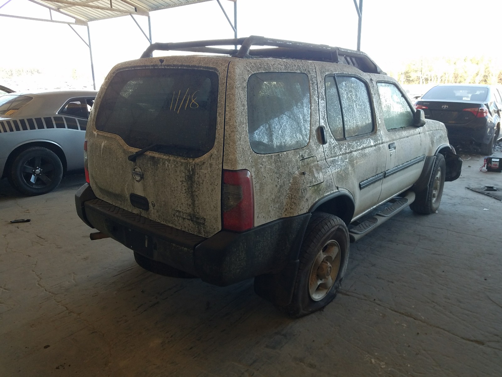 Photo 3 VIN: 5N1ED28T62C583496 - NISSAN XTERRA XE 