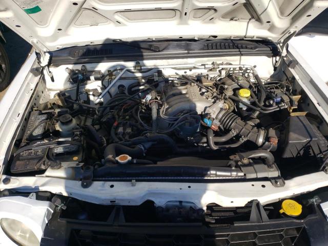 Photo 10 VIN: 5N1ED28T64C674674 - NISSAN XTERRA 