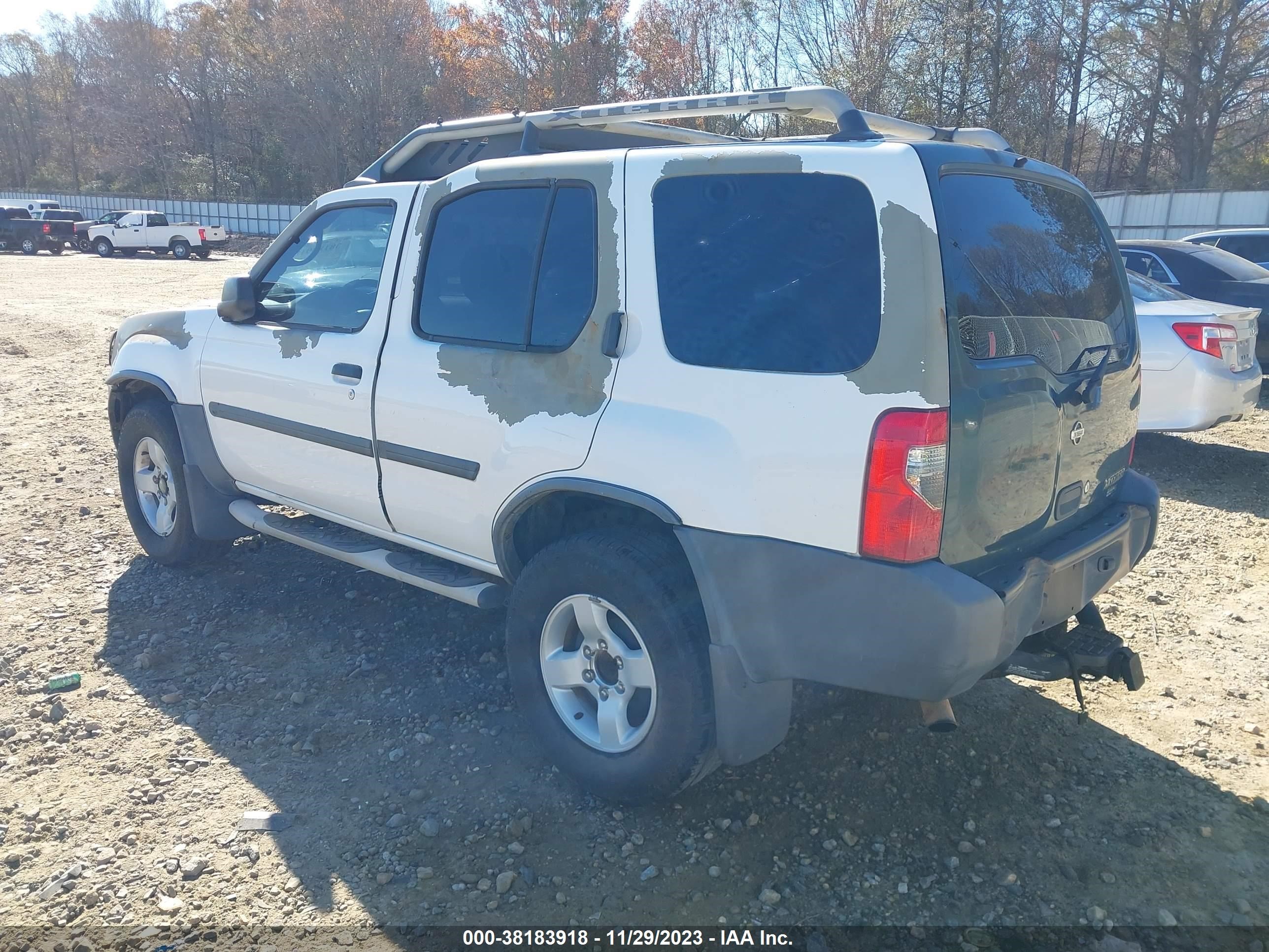 Photo 2 VIN: 5N1ED28T74C670813 - NISSAN XTERRA 