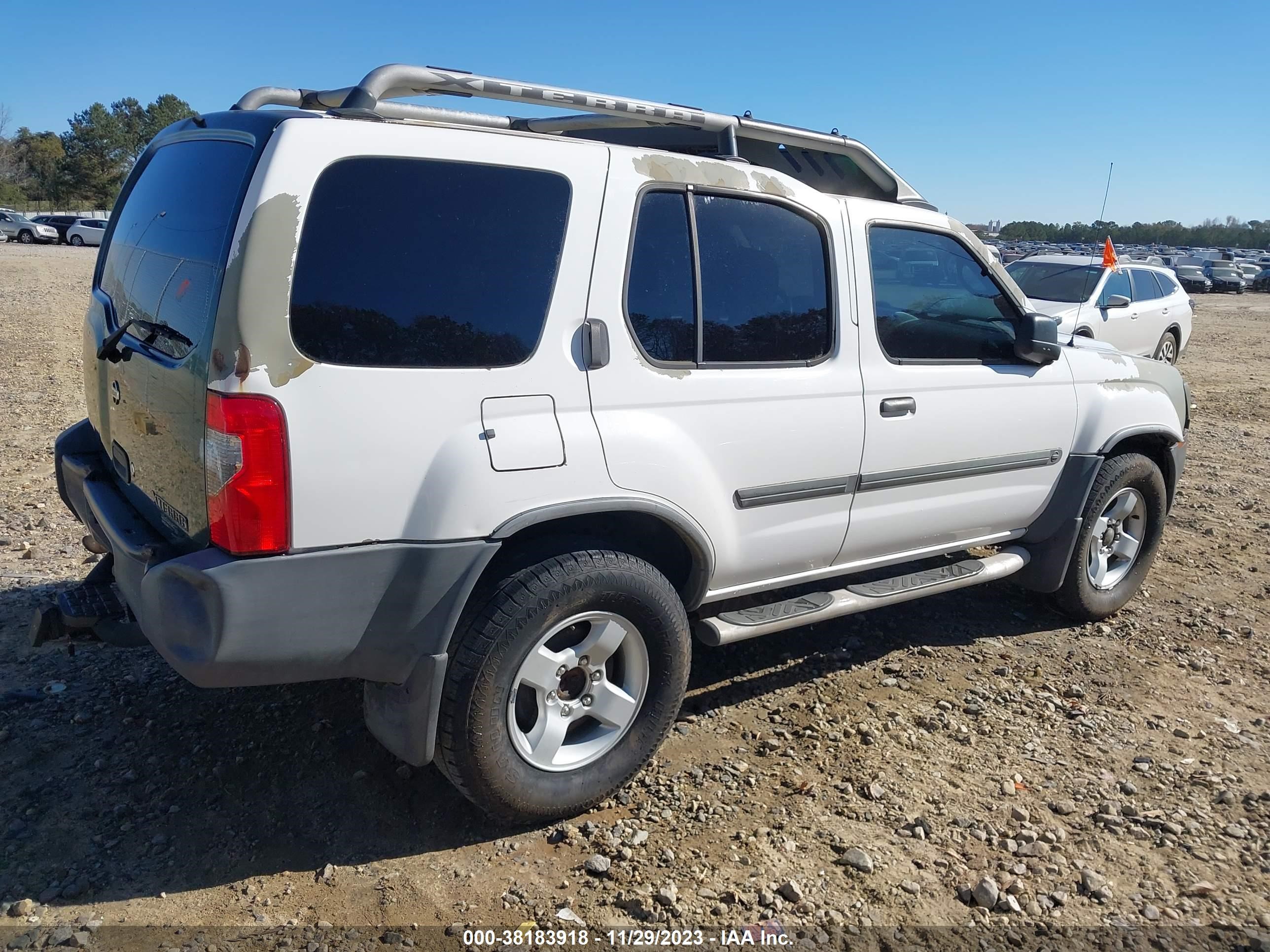 Photo 3 VIN: 5N1ED28T74C670813 - NISSAN XTERRA 