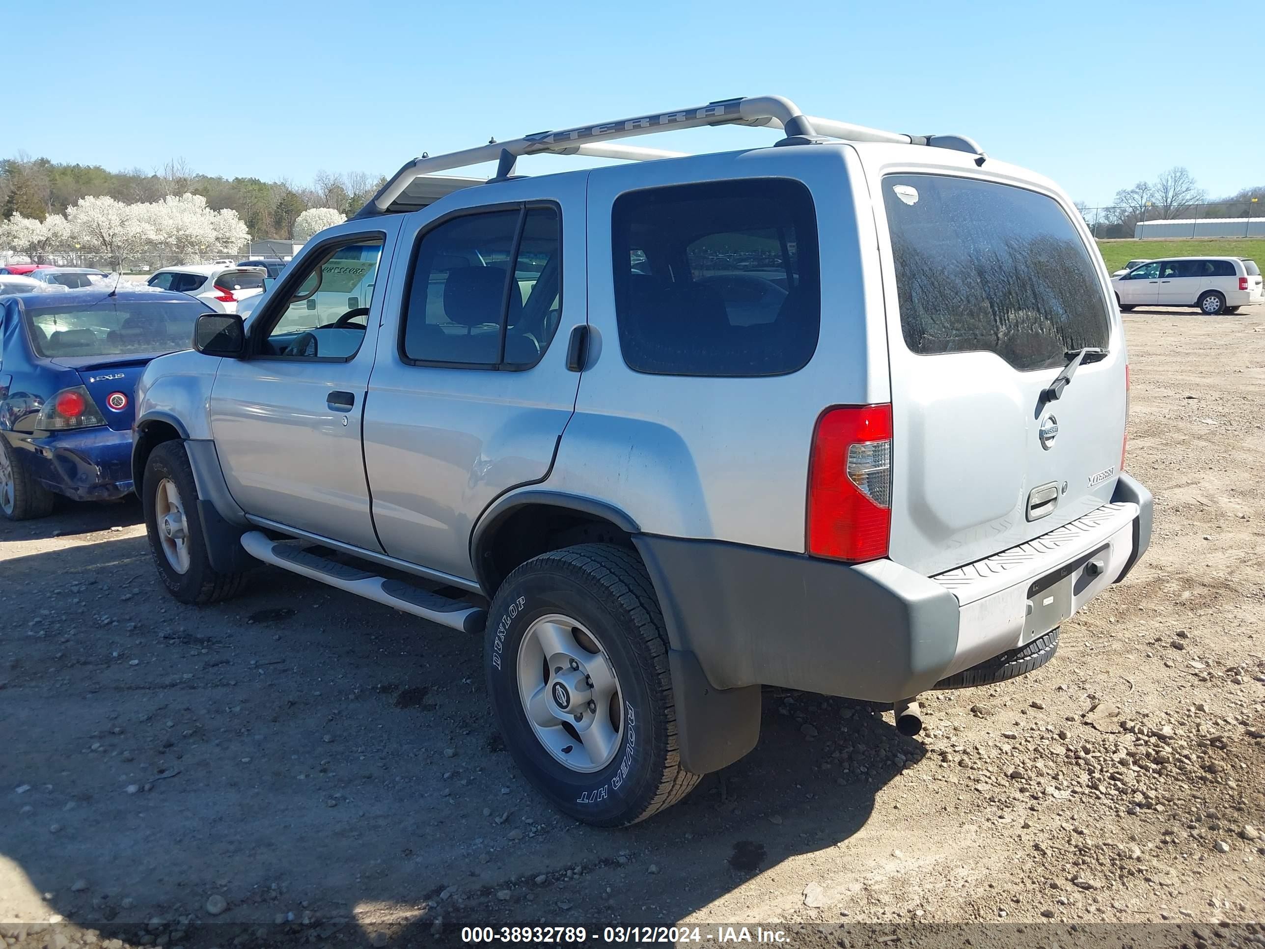 Photo 2 VIN: 5N1ED28T82C508203 - NISSAN XTERRA 