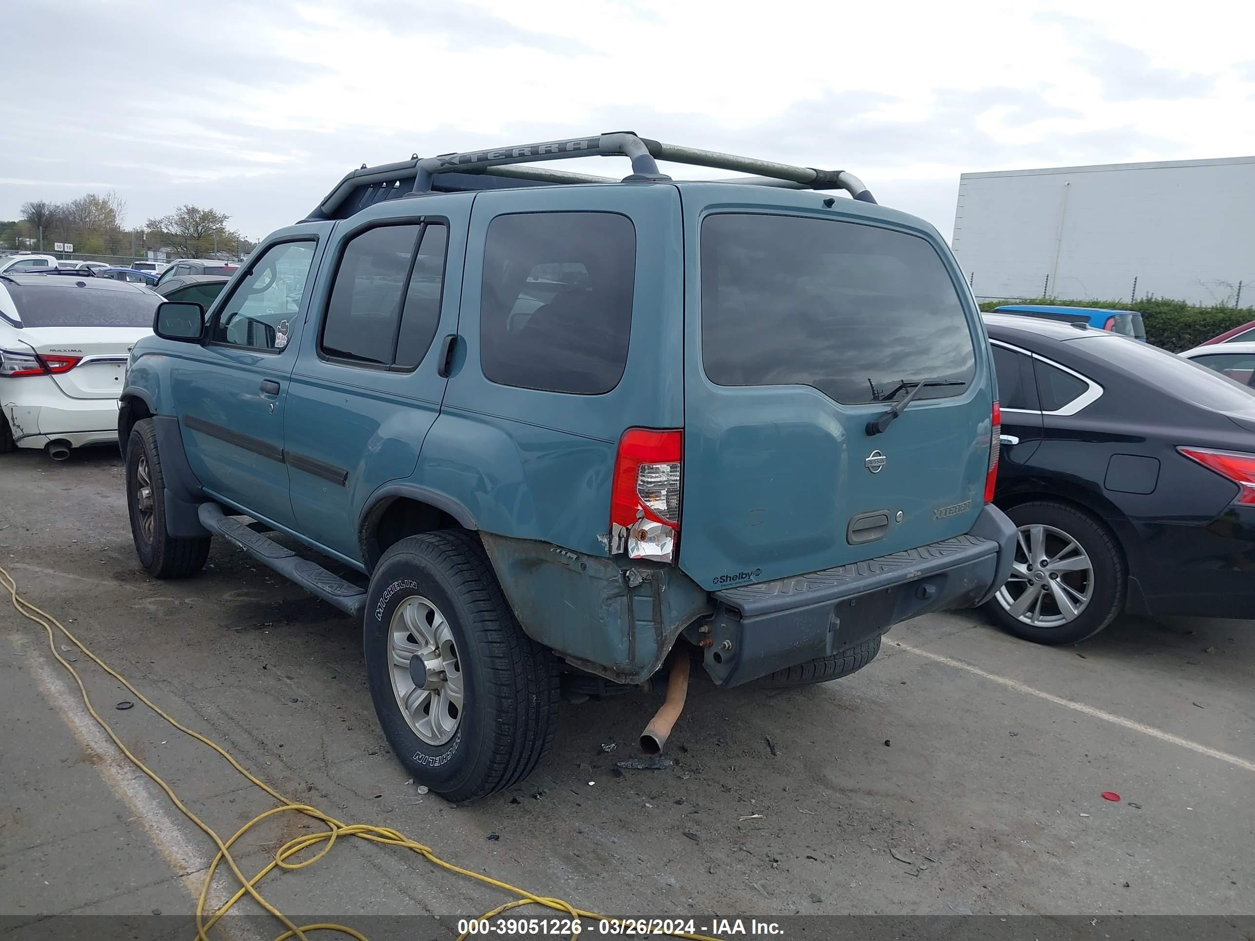 Photo 2 VIN: 5N1ED28TX1C586609 - NISSAN XTERRA 