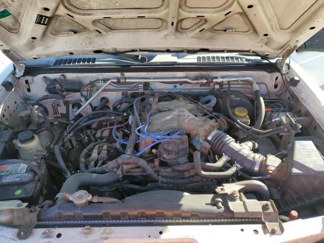 Photo 10 VIN: 5N1ED28TX2C542532 - NISSAN XTERRA XE 