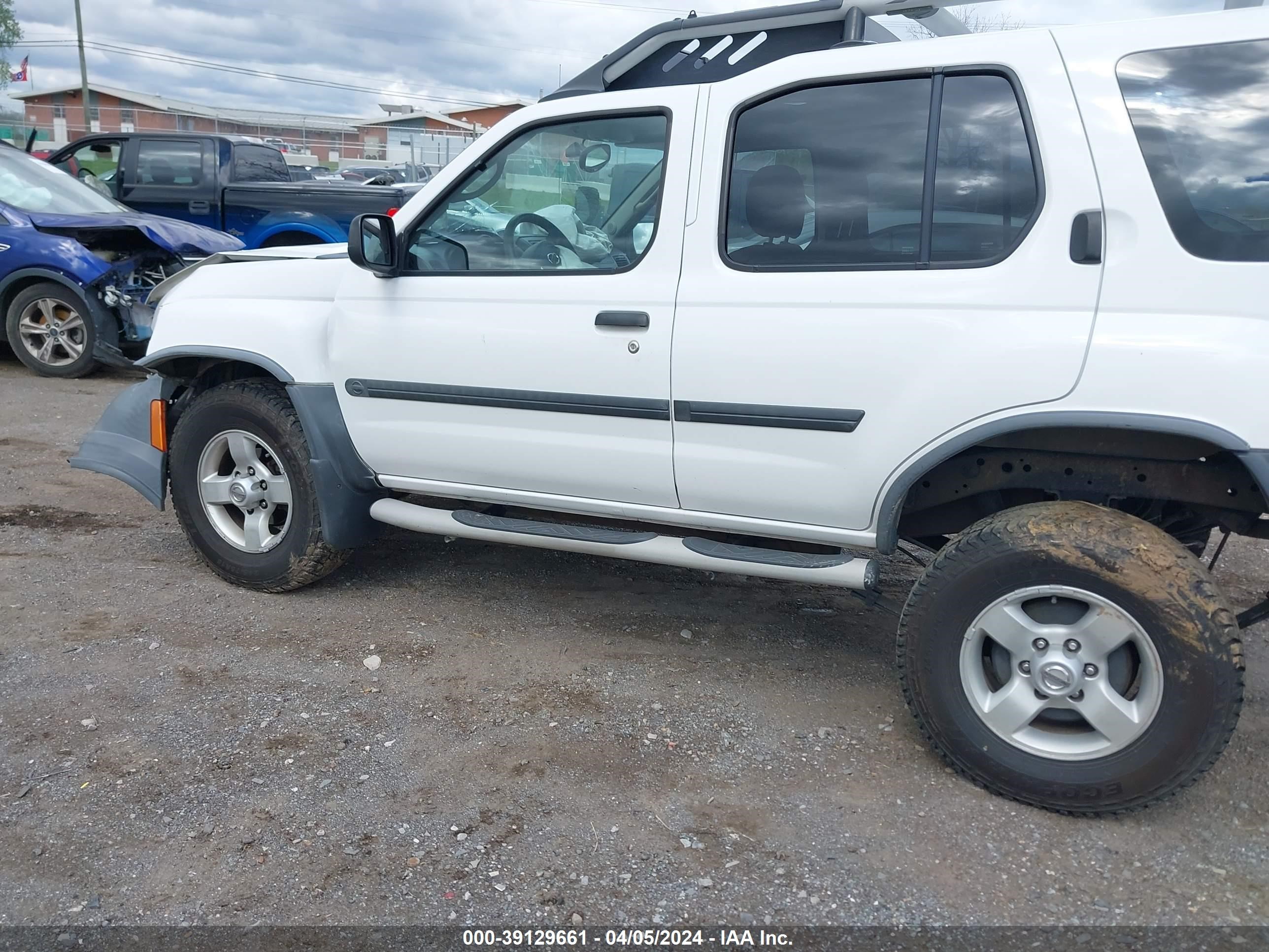 Photo 13 VIN: 5N1ED28TX4C657750 - NISSAN XTERRA 