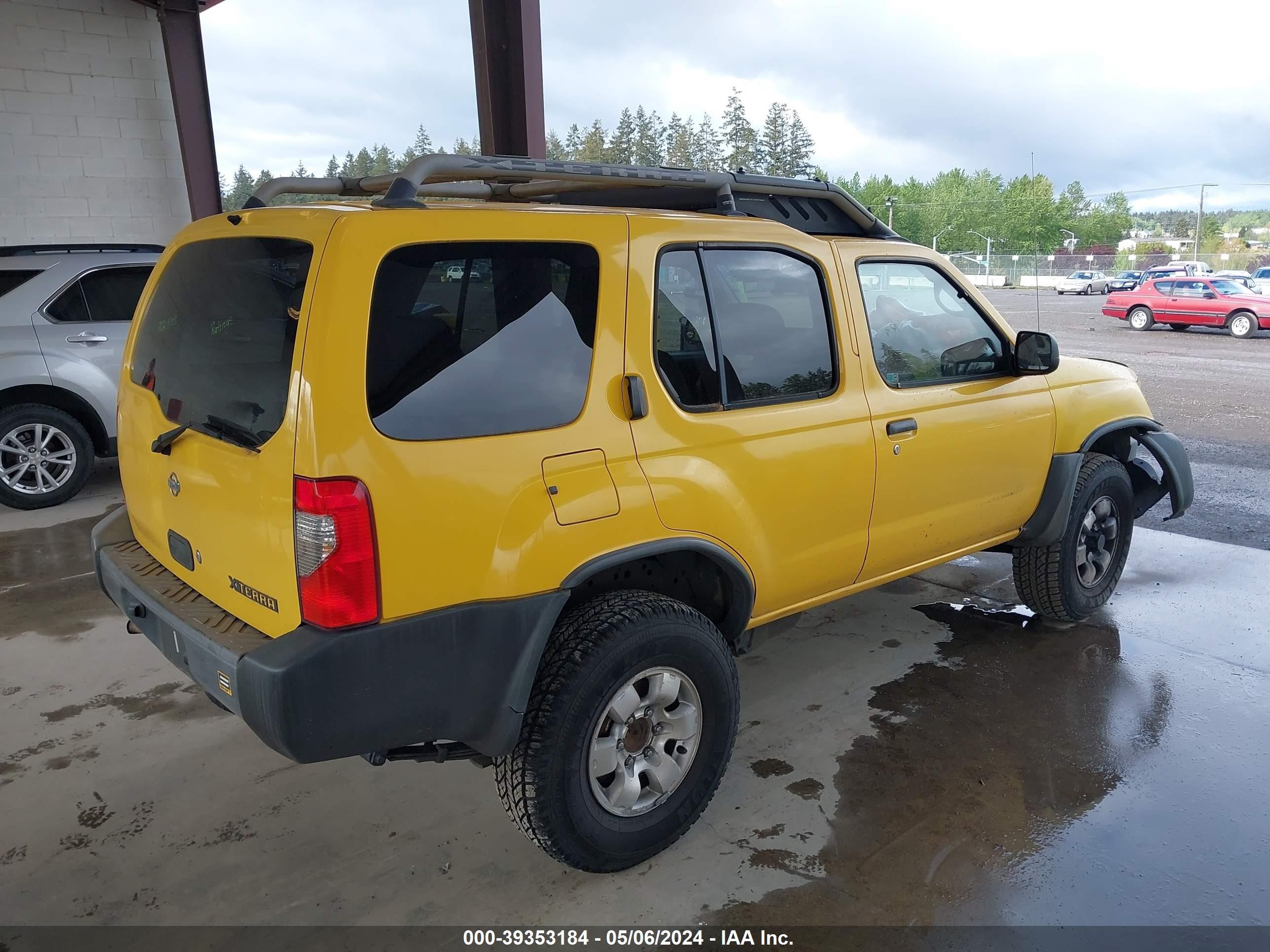 Photo 3 VIN: 5N1ED28Y2YC568448 - NISSAN XTERRA 