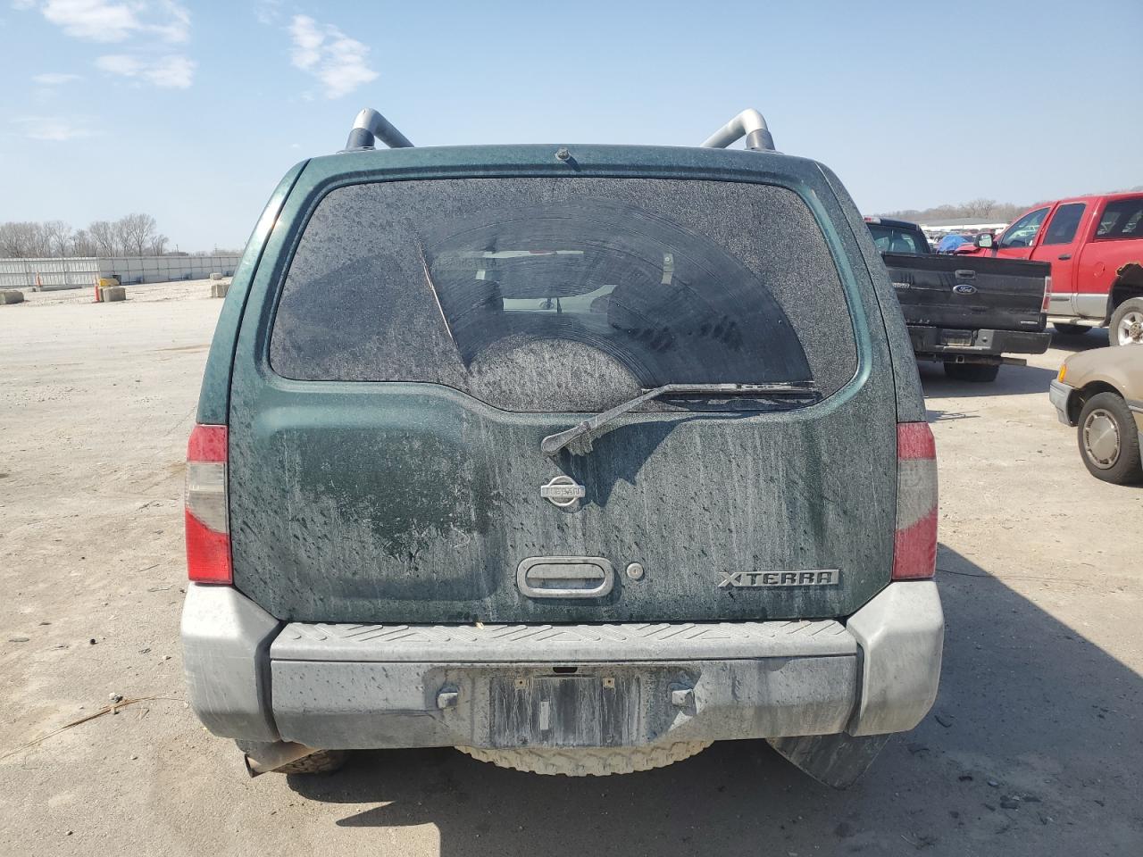 Photo 5 VIN: 5N1ED28Y2YC582737 - NISSAN XTERRA 