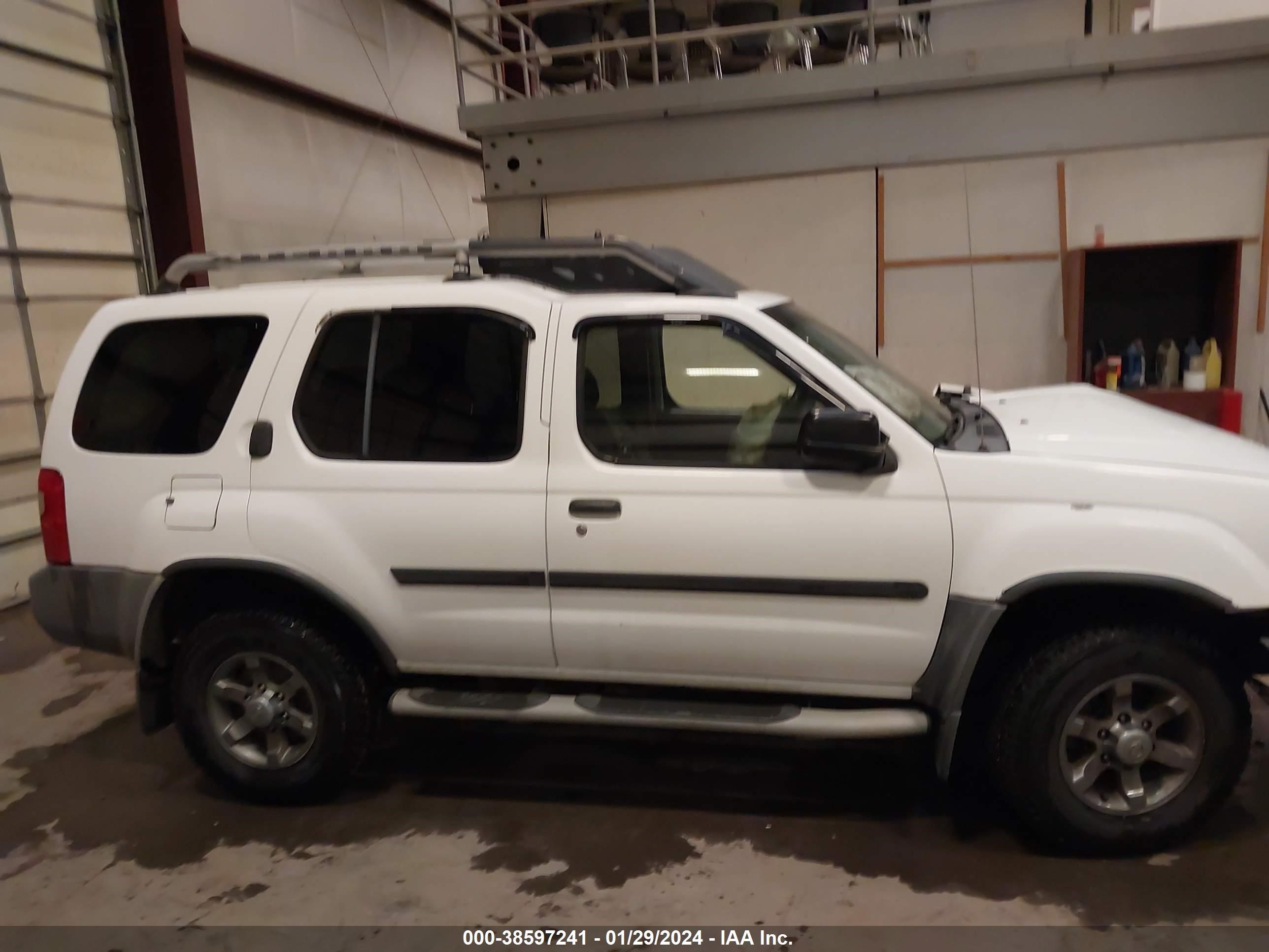 Photo 12 VIN: 5N1ED28Y3YC573545 - NISSAN XTERRA 