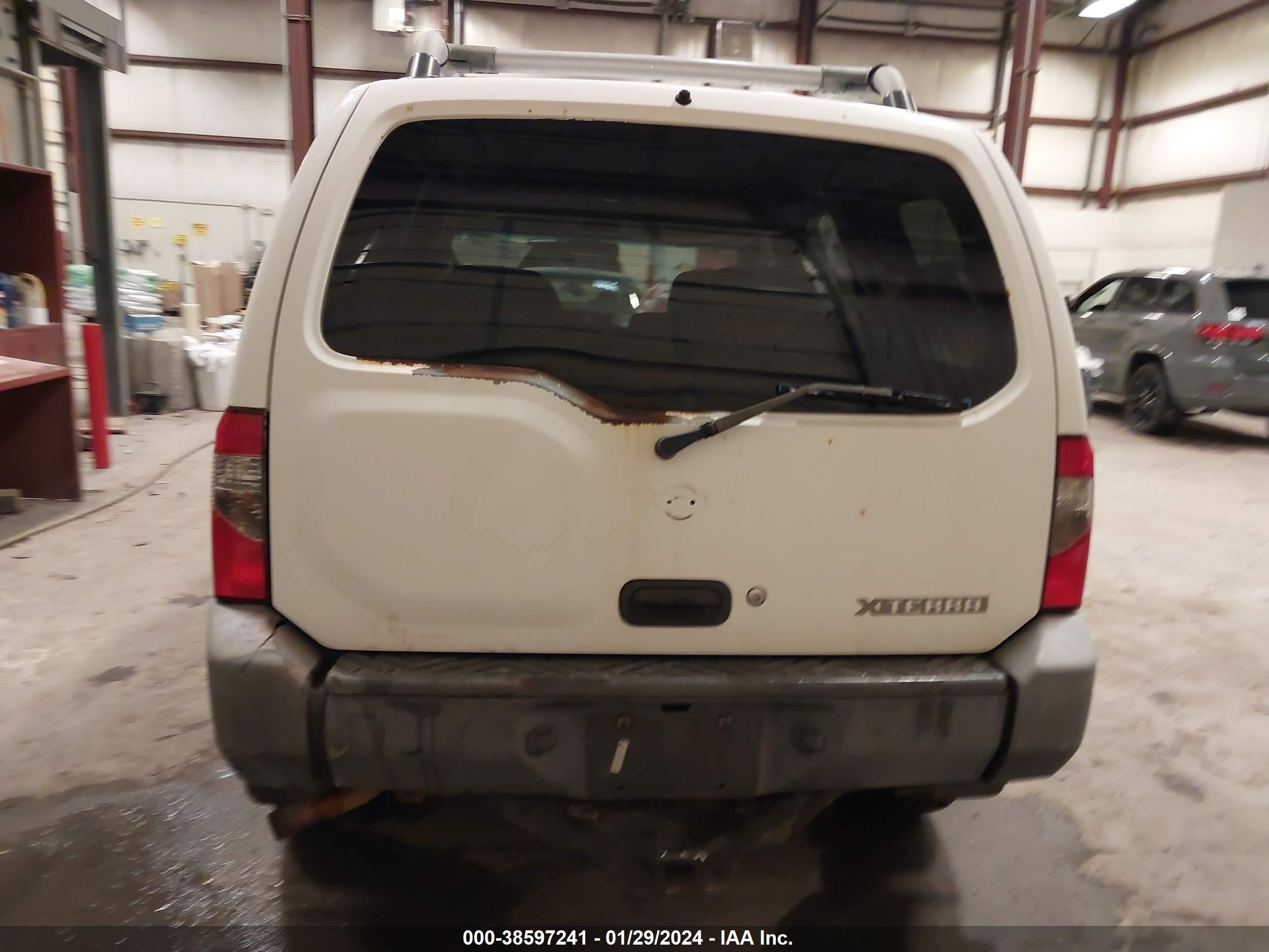 Photo 15 VIN: 5N1ED28Y3YC573545 - NISSAN XTERRA 