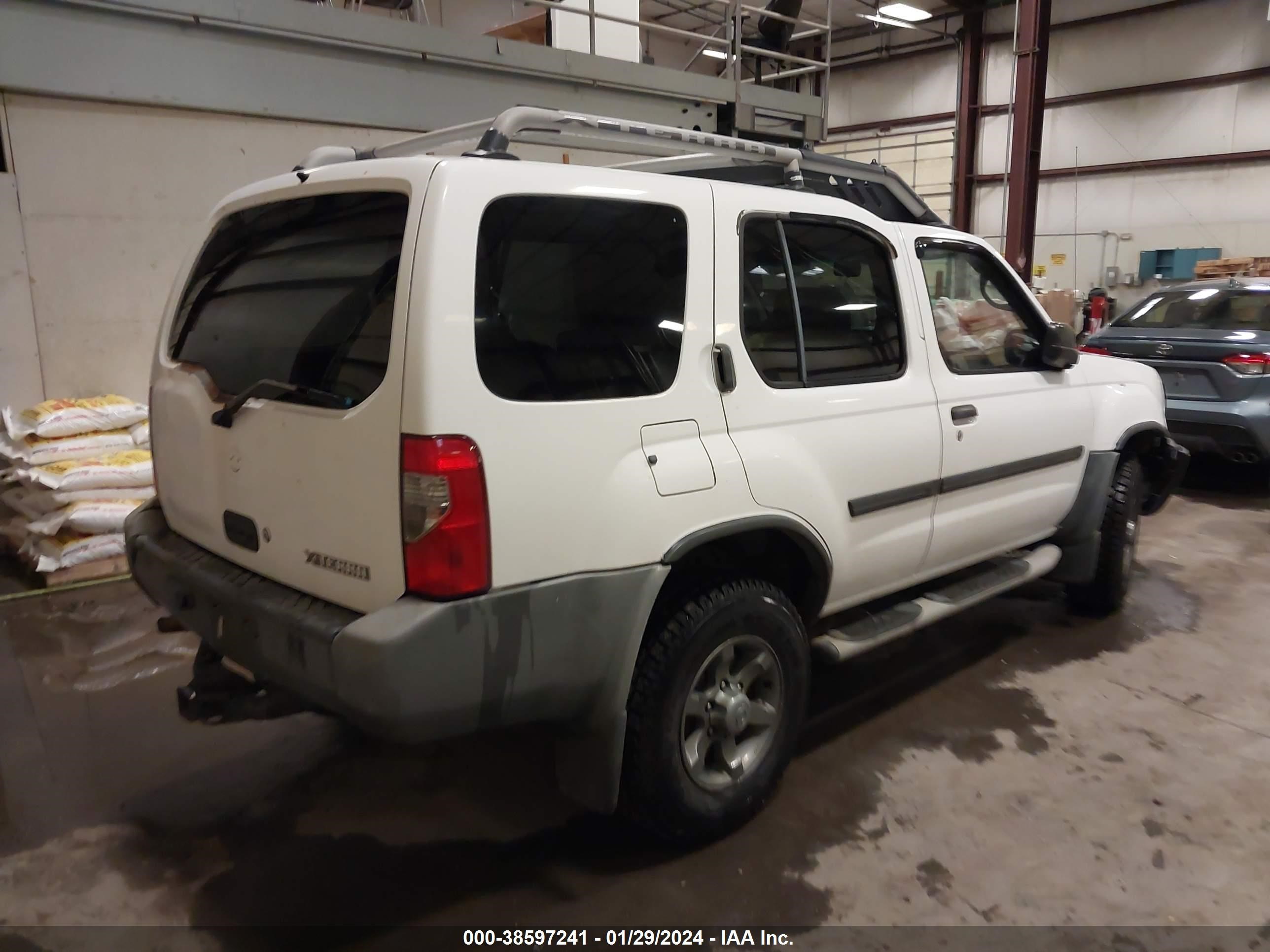 Photo 3 VIN: 5N1ED28Y3YC573545 - NISSAN XTERRA 