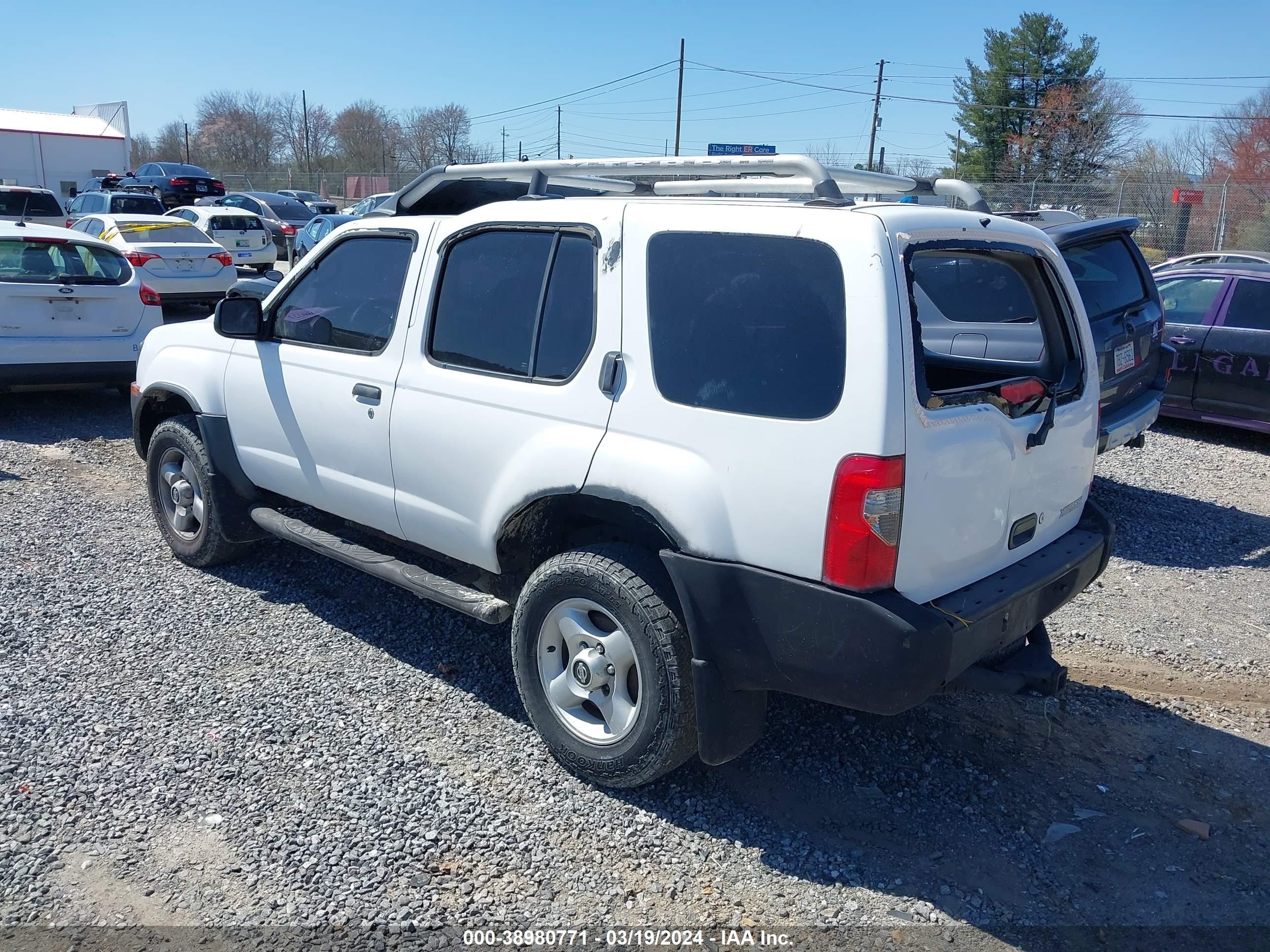 Photo 2 VIN: 5N1ED28Y42C545499 - NISSAN XTERRA 