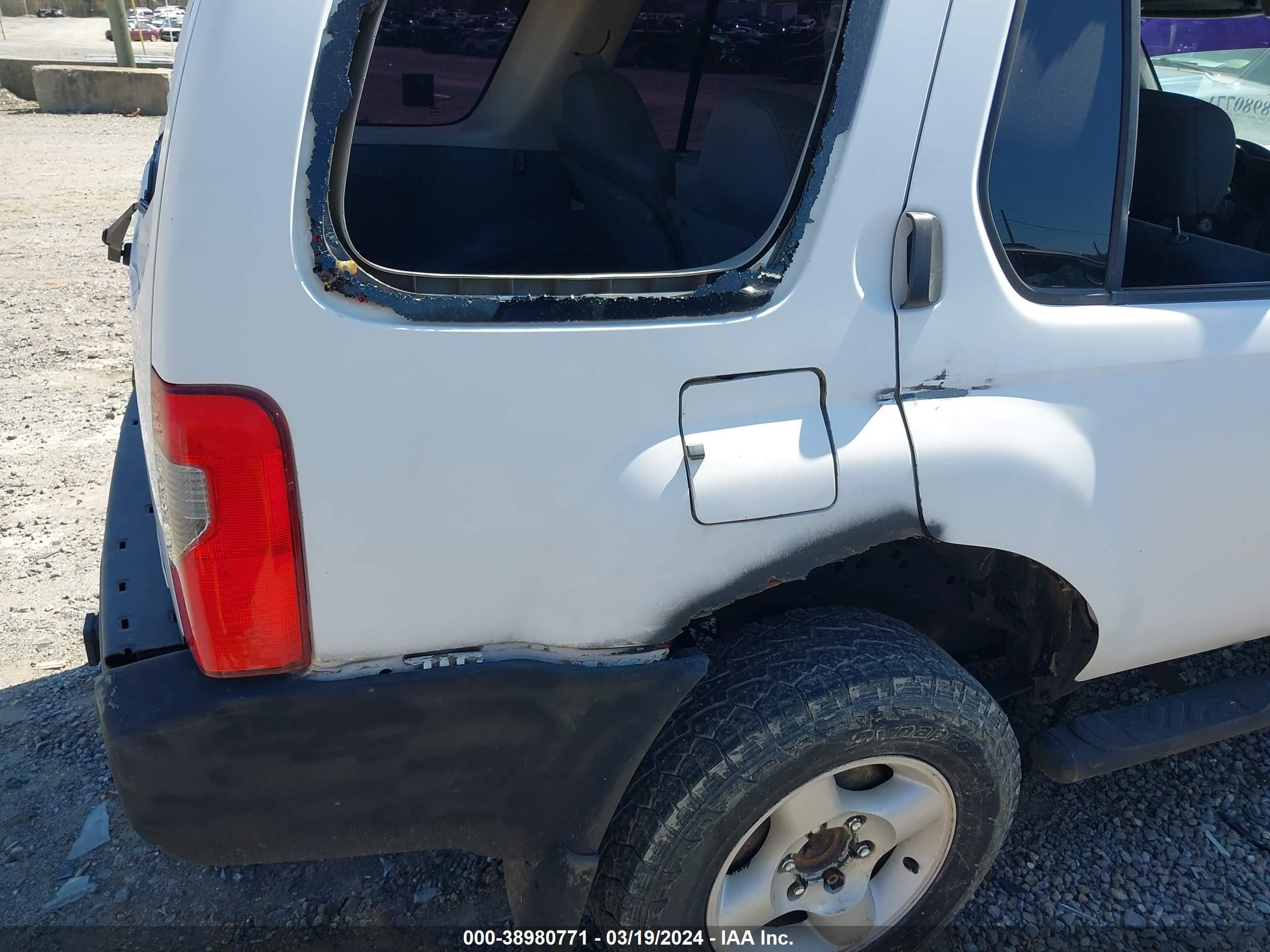 Photo 5 VIN: 5N1ED28Y42C545499 - NISSAN XTERRA 