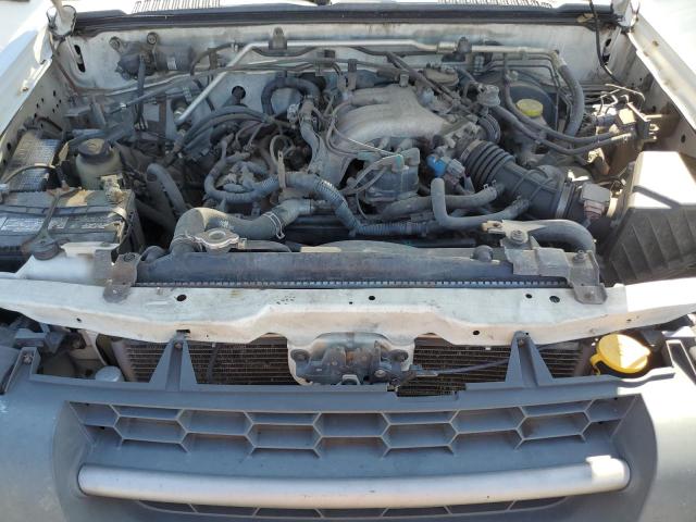 Photo 11 VIN: 5N1ED28Y54C684768 - NISSAN XTERRA XE 