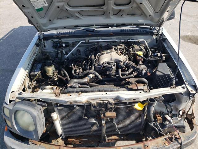 Photo 11 VIN: 5N1ED28Y64C647194 - NISSAN XTERRA XE 