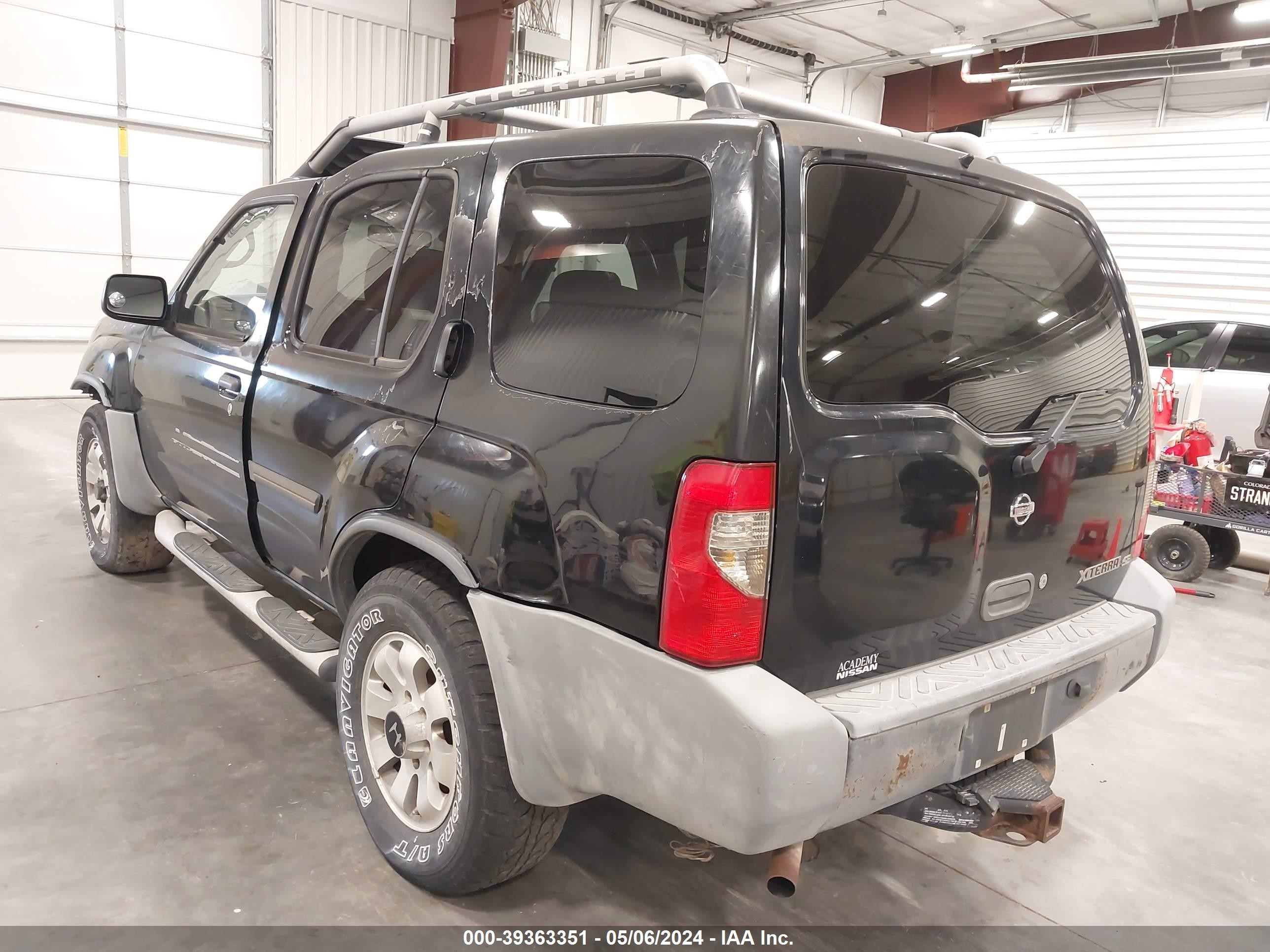 Photo 2 VIN: 5N1ED28Y6YC520581 - NISSAN XTERRA 