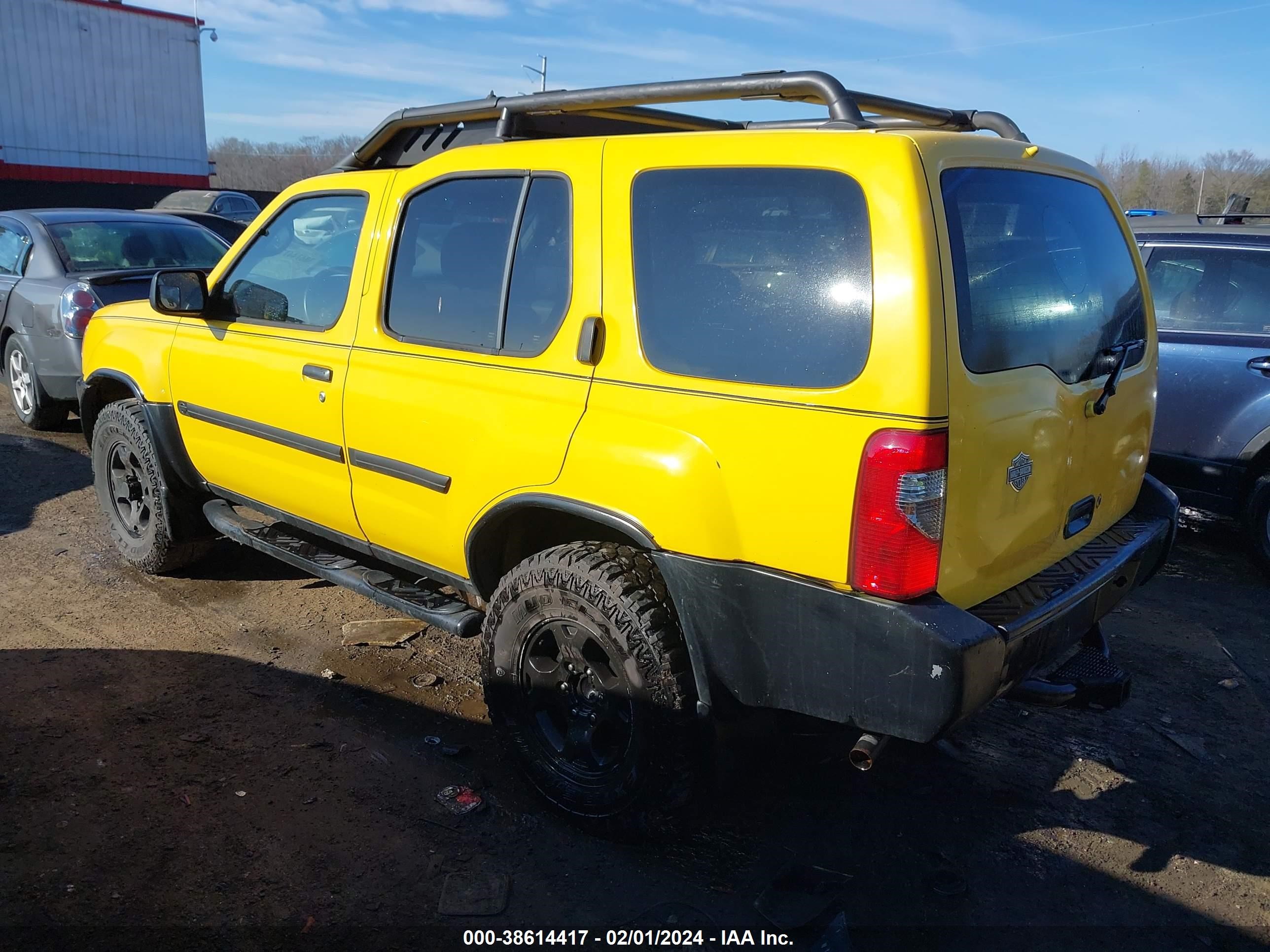 Photo 2 VIN: 5N1ED28YXYC582761 - NISSAN XTERRA 