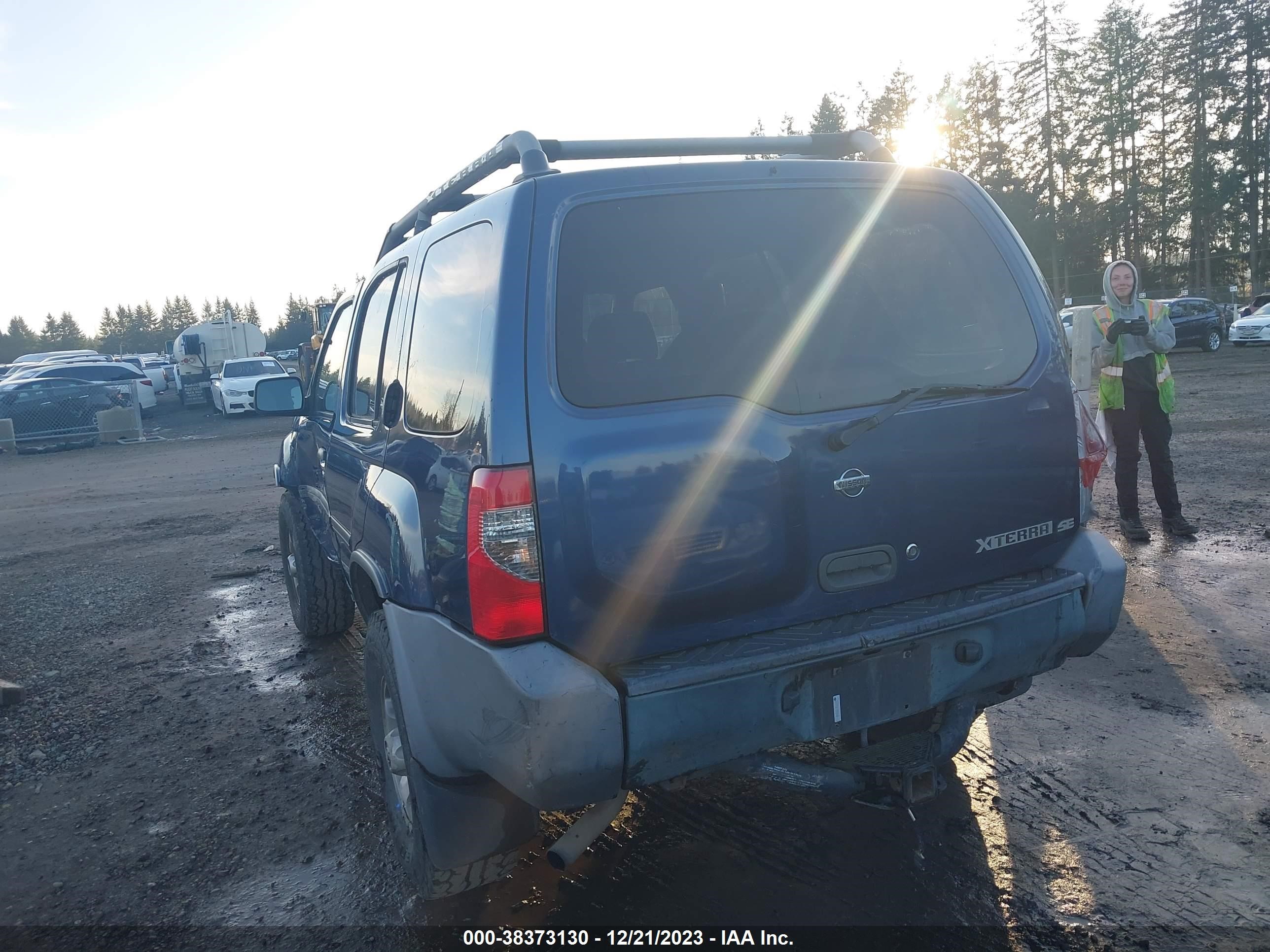 Photo 2 VIN: 5N1ED28YXYC596885 - NISSAN XTERRA 