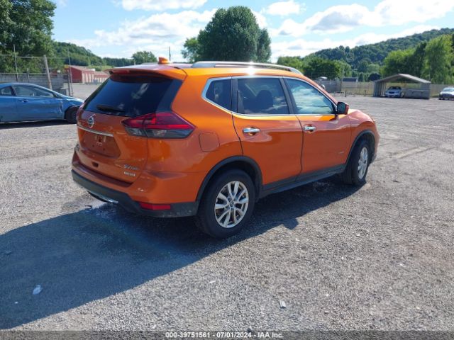 Photo 3 VIN: 5N1ET2MV6JC824708 - NISSAN ROGUE 