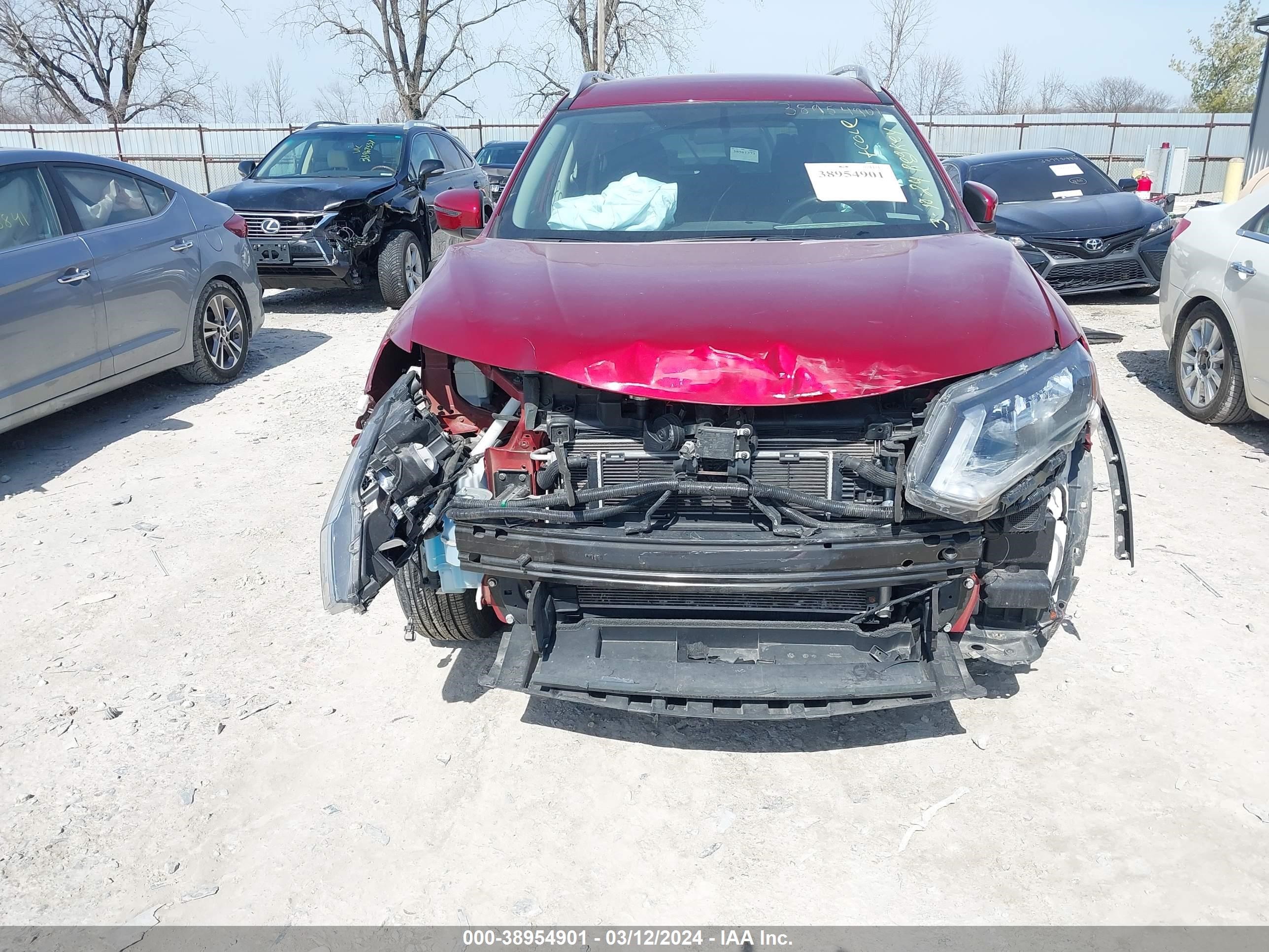 Photo 5 VIN: 5N1ET2MV9JC826677 - NISSAN ROGUE 