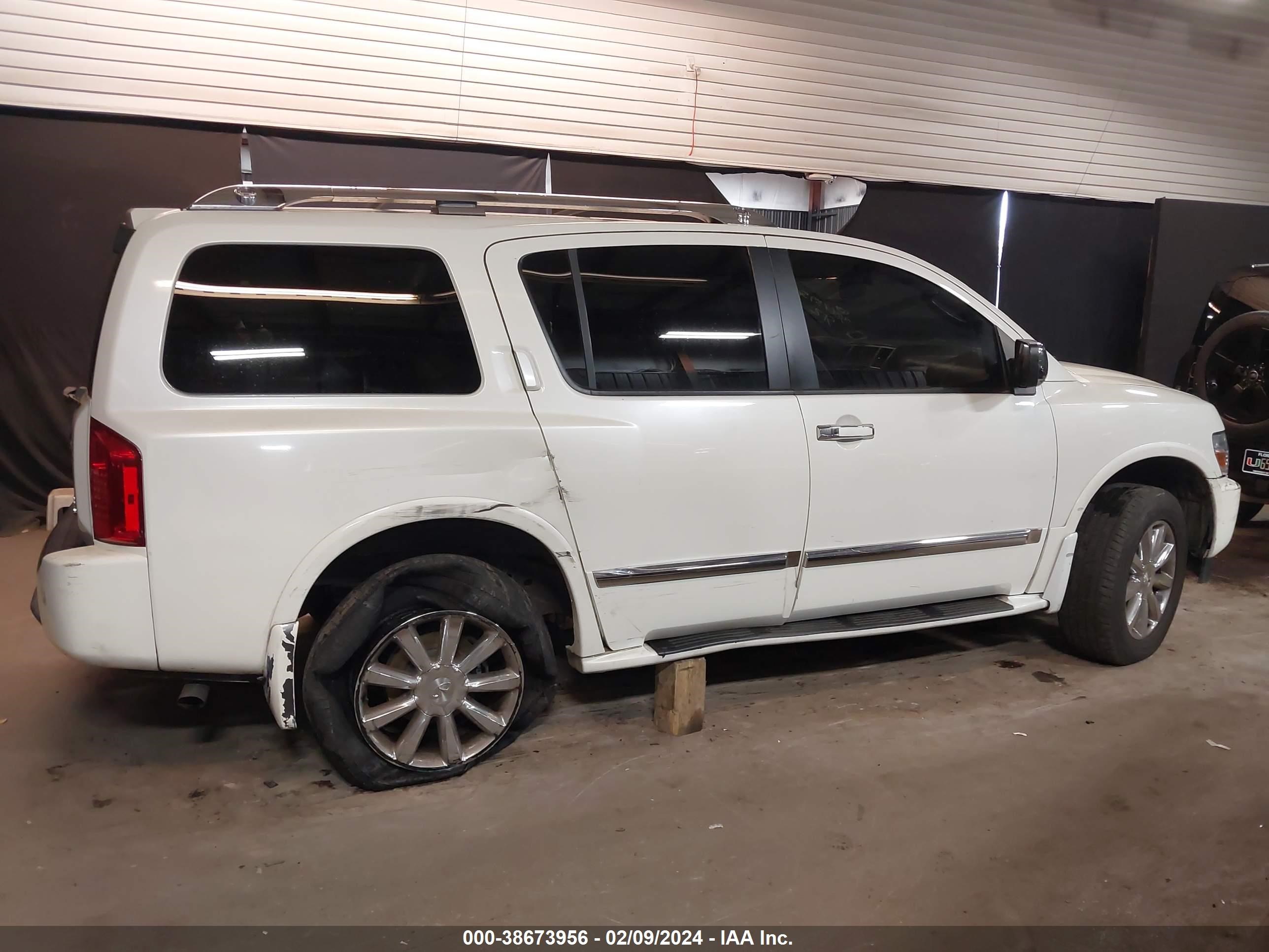 Photo 12 VIN: 5N3AA08C69N901280 - INFINITI QX56 