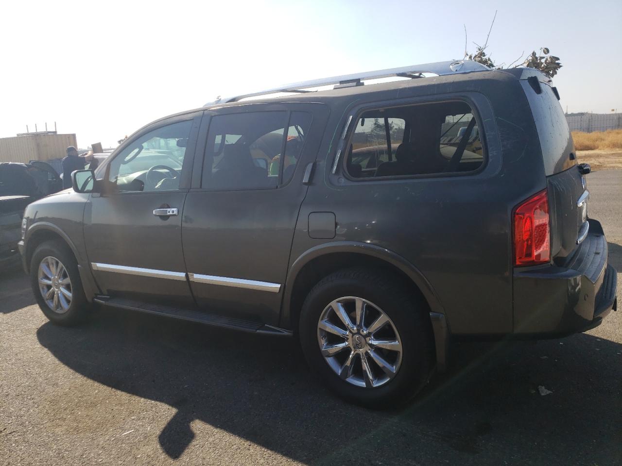 Photo 1 VIN: 5N3ZA0NE2AN907302 - INFINITI QX56 