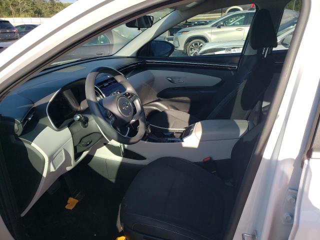 Photo 6 VIN: 5NMJA3AE1NH053830 - HYUNDAI TUCSON SE 