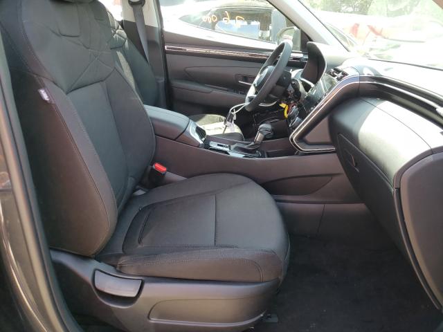 Photo 4 VIN: 5NMJA3AE3NH028802 - HYUNDAI TUCSON SE 